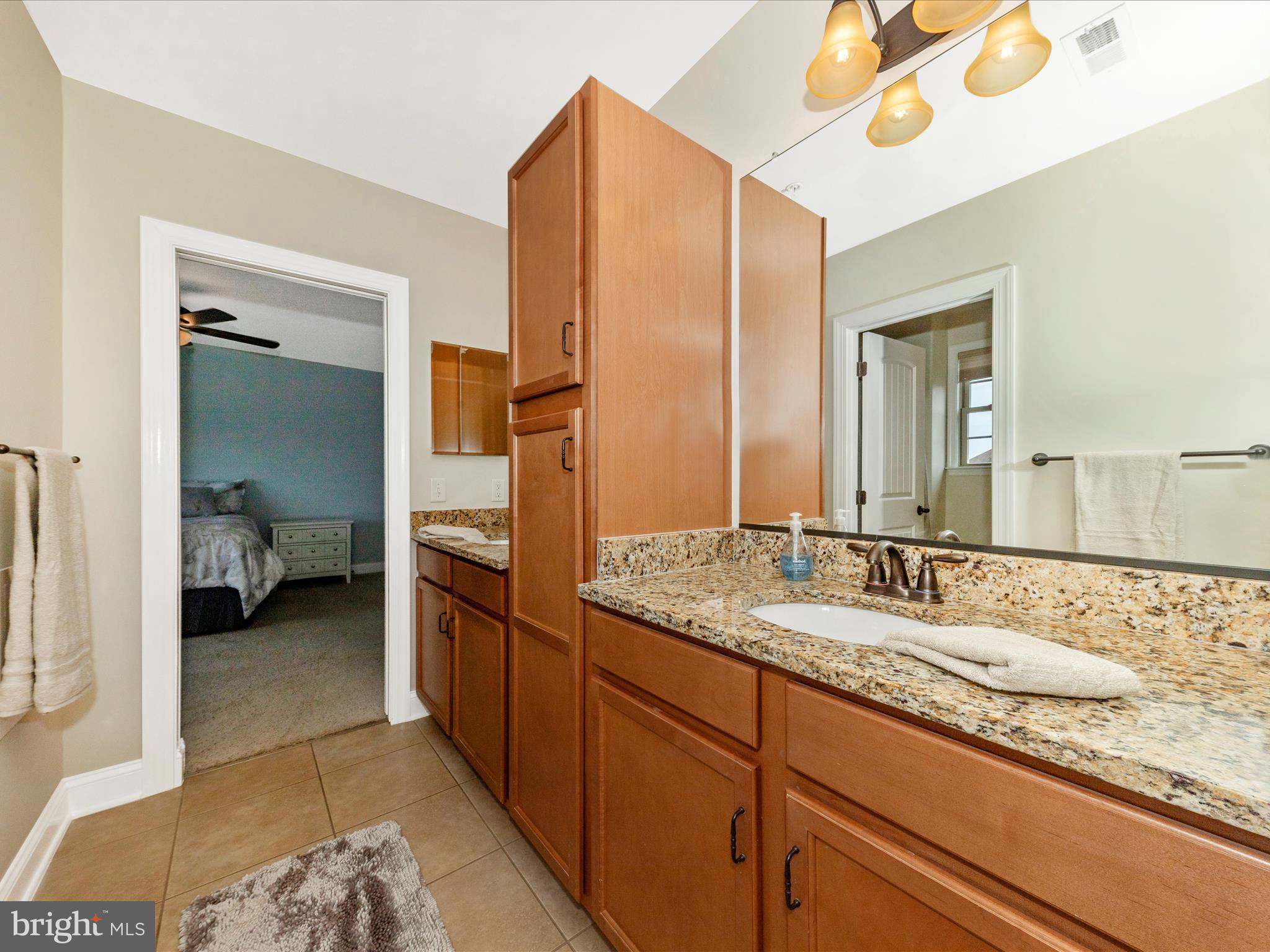 FOXFIELD AT MIDDLETOWN - Residential