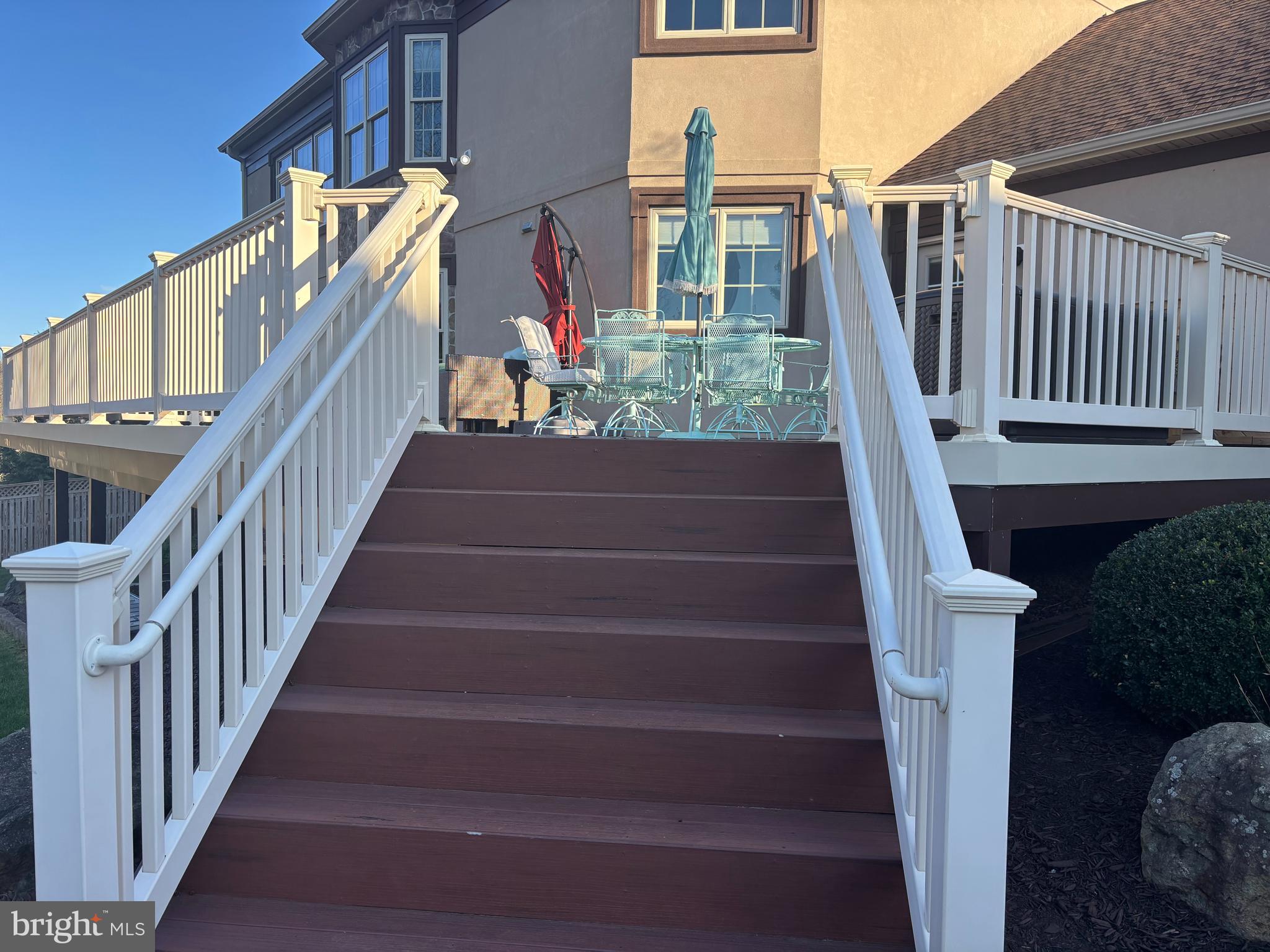 FOXFIELD AT MIDDLETOWN - Residential