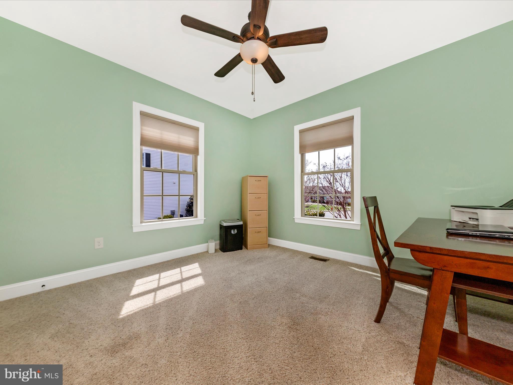 FOXFIELD AT MIDDLETOWN - Residential