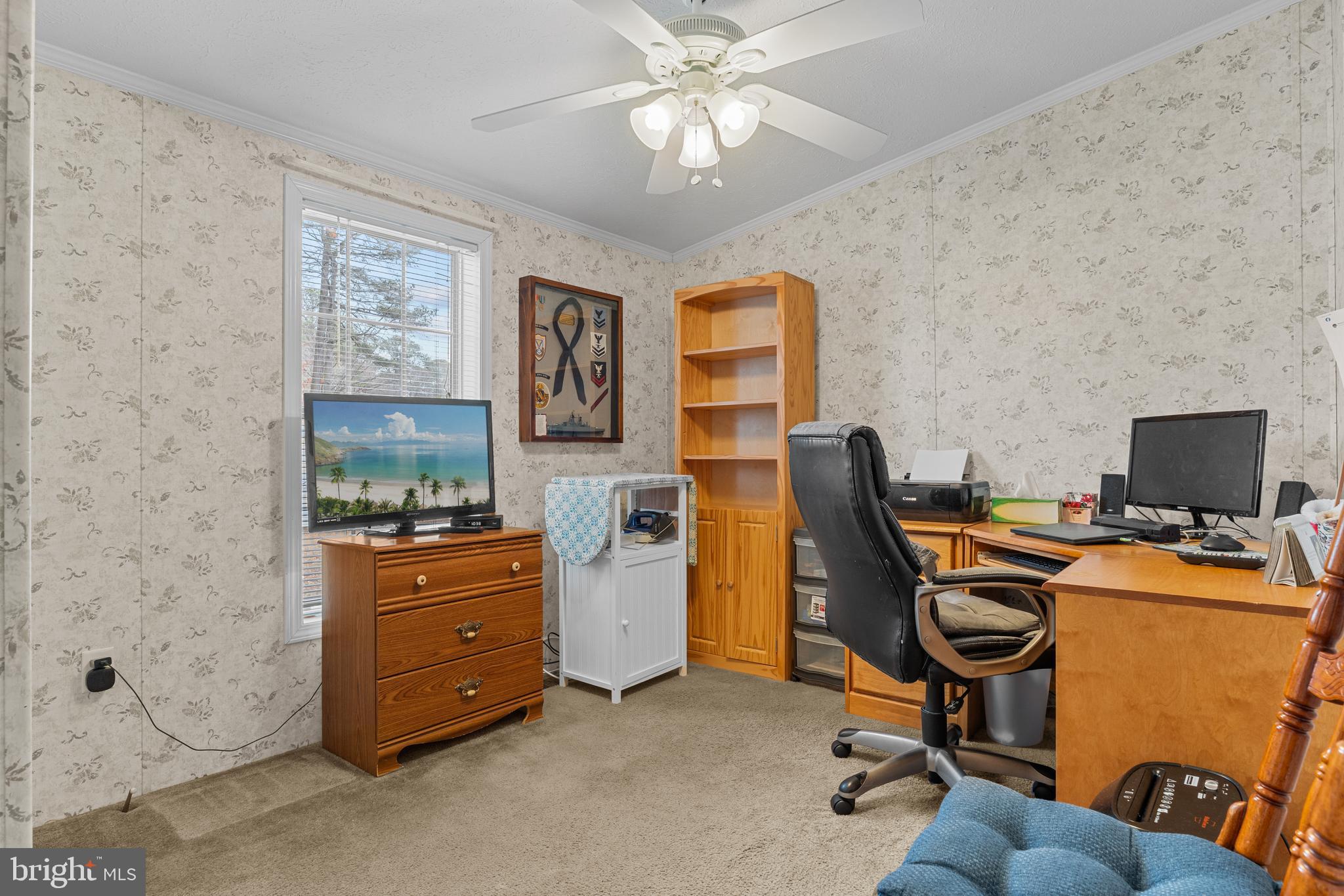 POTNETS LAKESIDE - Residential