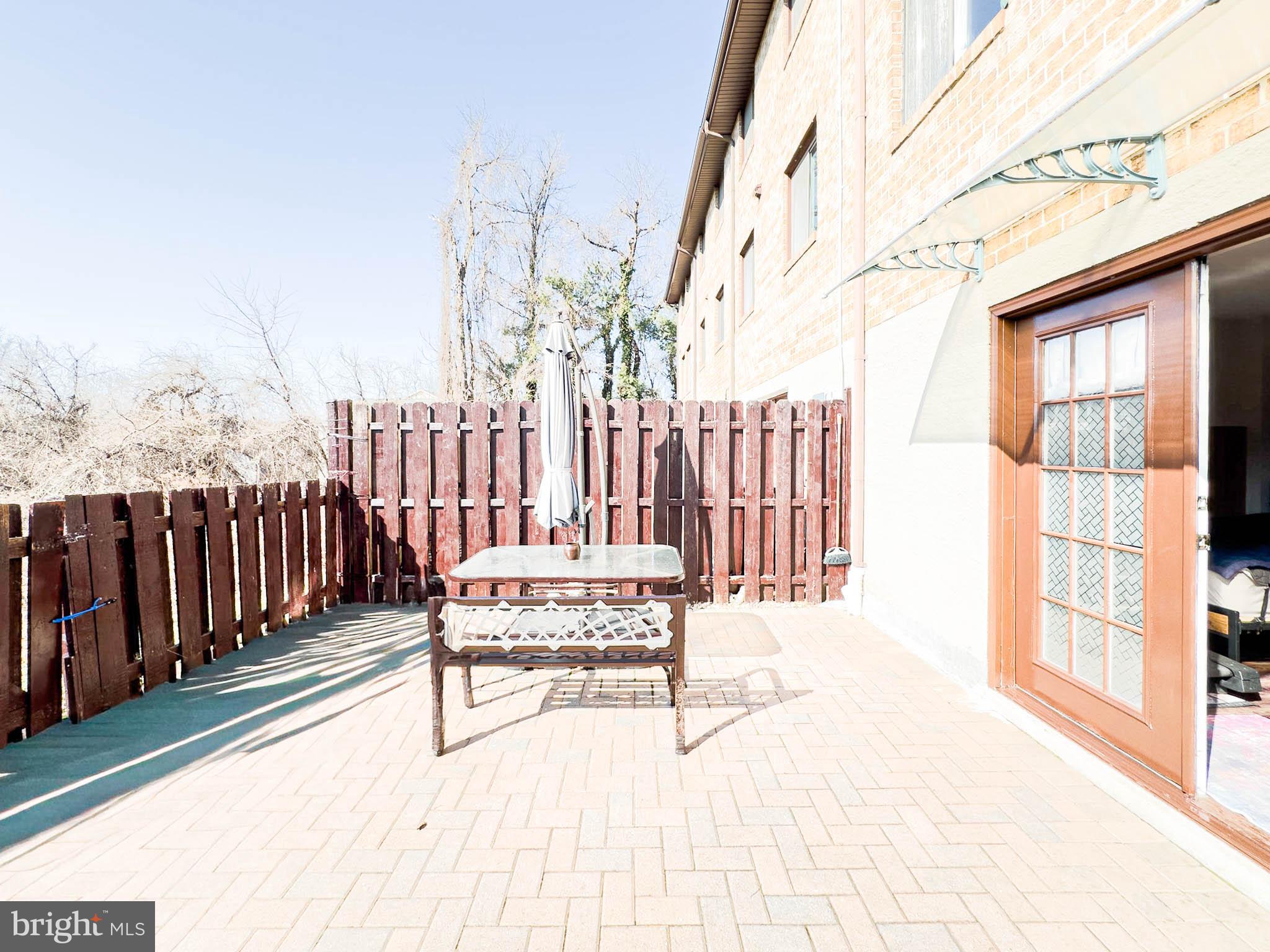 MONTGOMERY WOODS - Residential