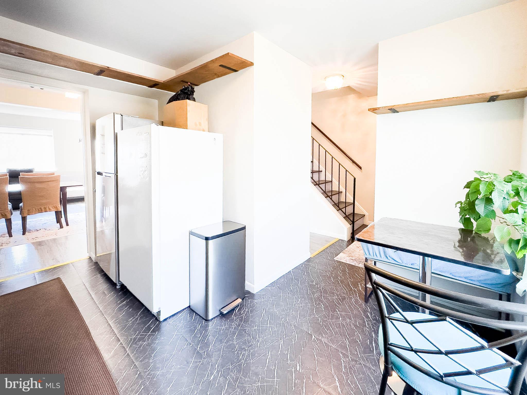 5859 HUNT HILL DRIVE 12-05