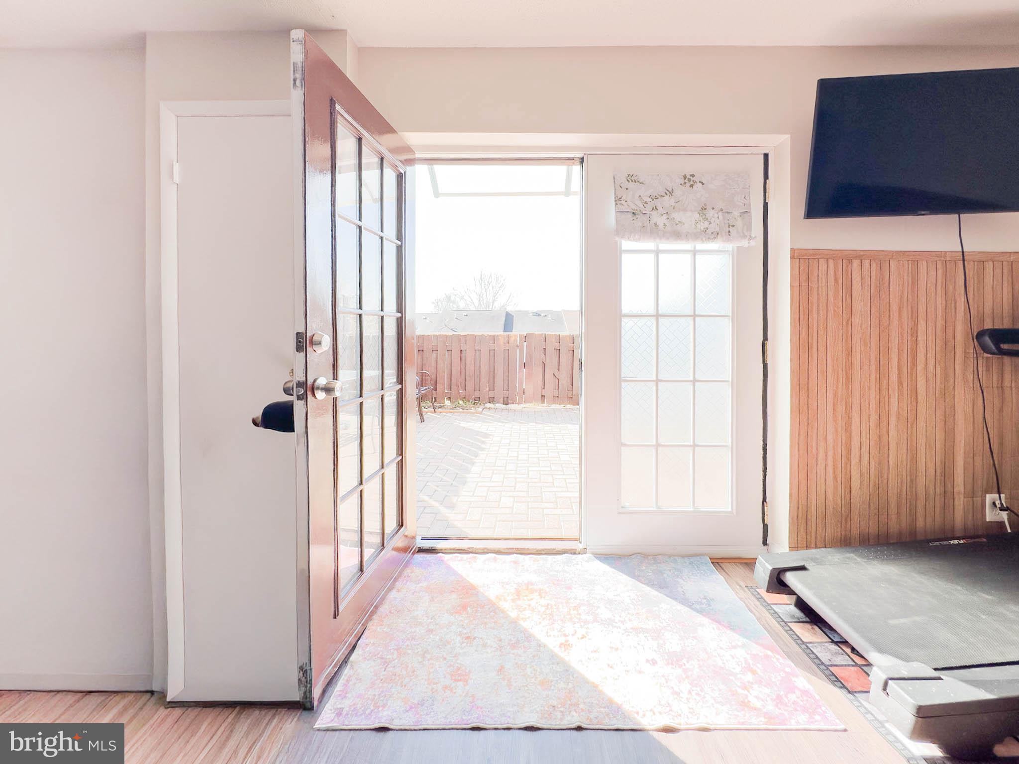 MONTGOMERY WOODS - Residential