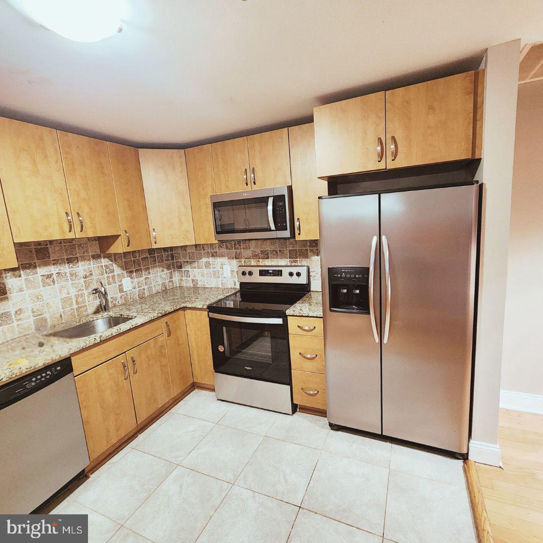 POINT BREEZE - Residential