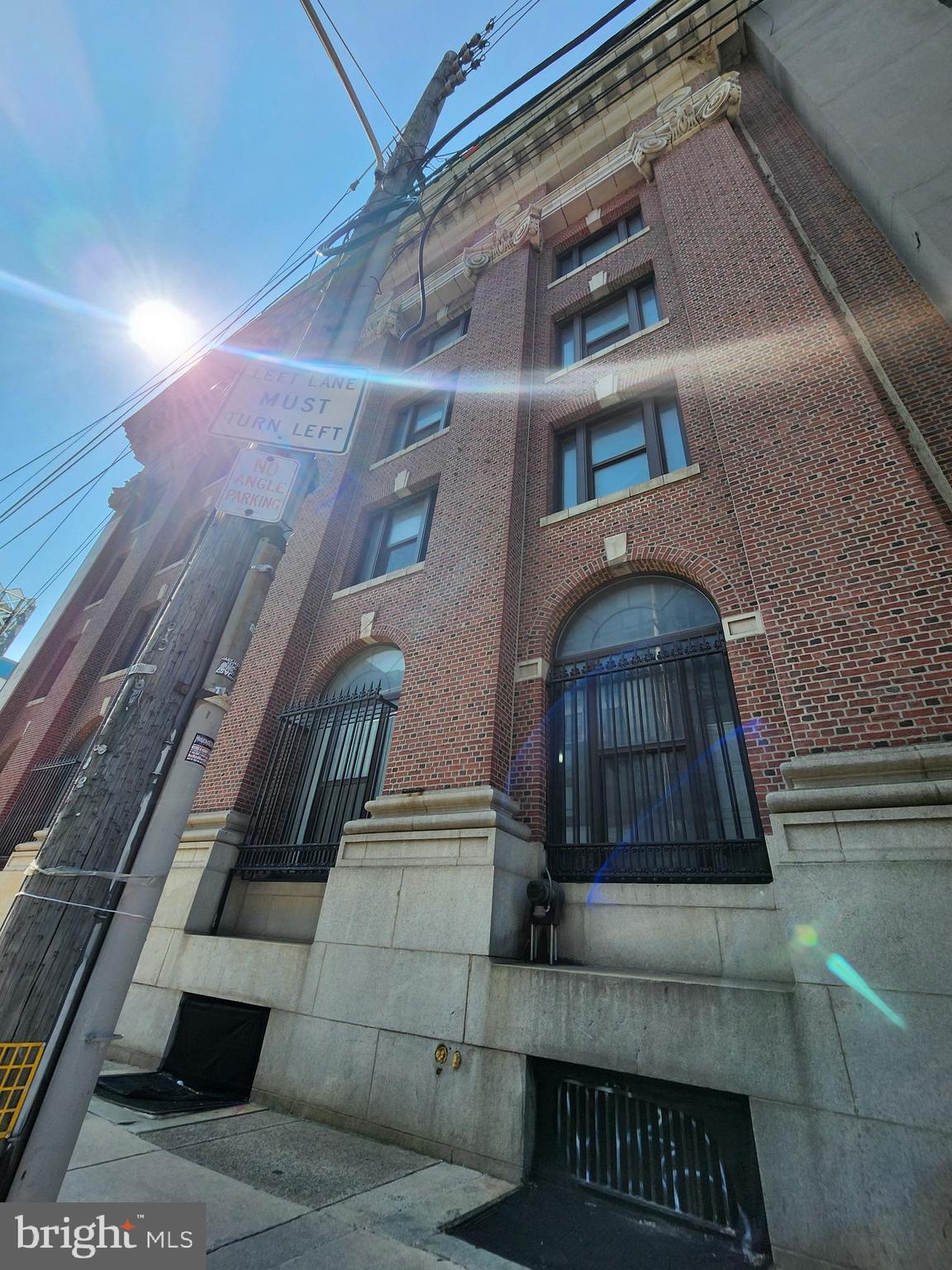 POINT BREEZE - Residential