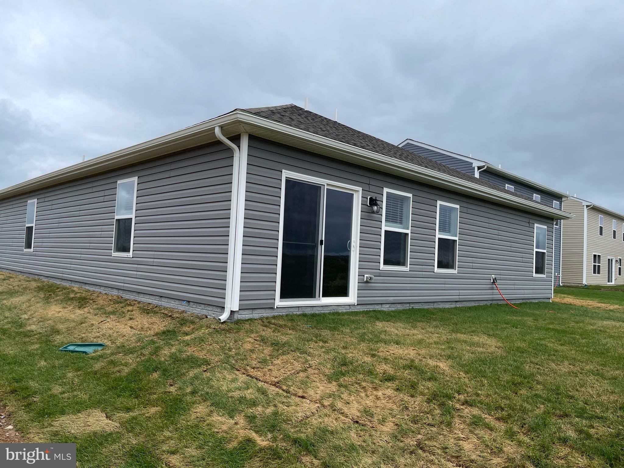 VALLEY VIEW - Residential Lease