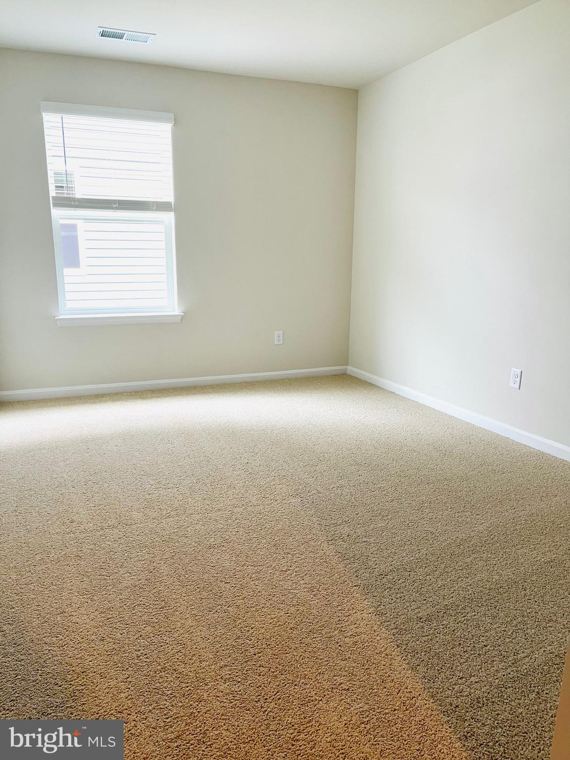 VALLEY VIEW - Residential Lease