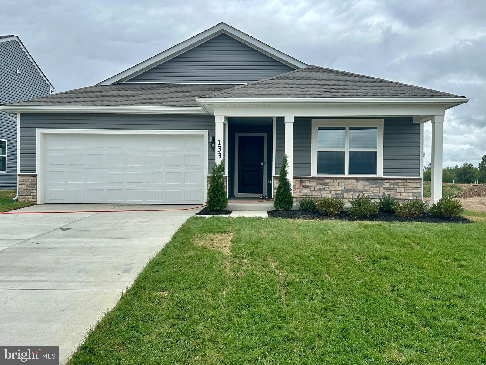 VALLEY VIEW - Residential Lease