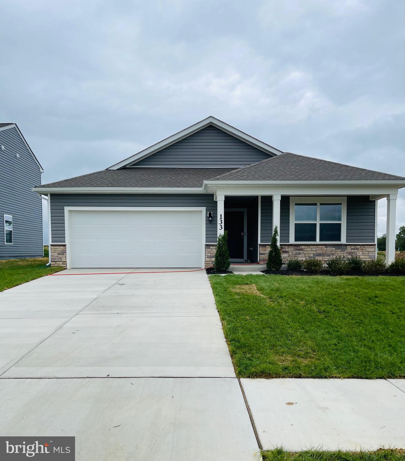 VALLEY VIEW - Residential Lease