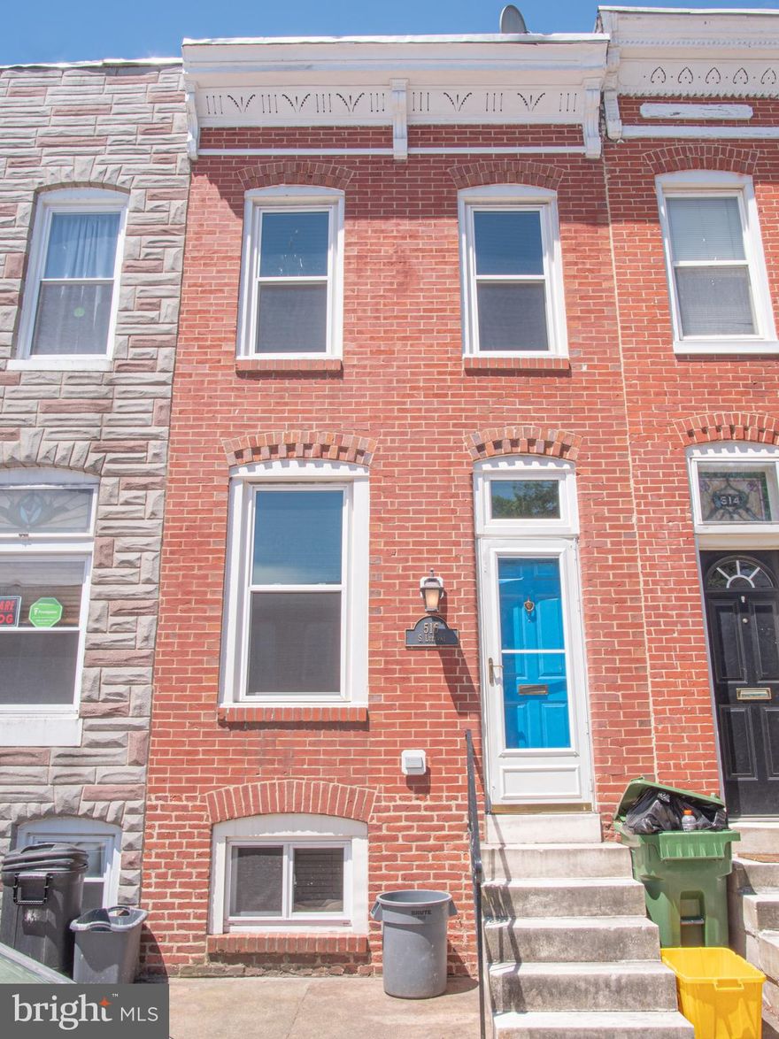SHOWINGS END ON 6/28. MULTIPLE APPLICATIONS RECEIVED. 2BR/2.5BA CANTON TOWNHOUSE WITH EXPOSED BRICK & WOOD FLOORS IN LIVING ROOM & DINING ROOM, UPDATED MAPLE-TONE KITCHEN WITH PANTRY & BROOM CLOSET,  MAIN LEVEL POWDER RM,  UPPER LEVEL SITTING AREA.  WALK-IN CLOSET/LAUNDRY IN 2ND BR.  HALL BATH HAS JETTED TUB.  LOWER LEVEL WITH FAMILY ROOM, OFFICE OR 3RD BR.  PRIVATE, ENCLOSED REAR PATIO.  CLOSE TO UNIVERSITY OF MD & JOHNS HOPKINS HOSPITALS,  PATTERSON PARK & FELLS POINT.  1 SMALL DOG ONLY ON CASE BY CASE BASIS WITH  PET DEPOSIT AND OR PET RENT.  $35 APPLICATION FEE PER ADULT.