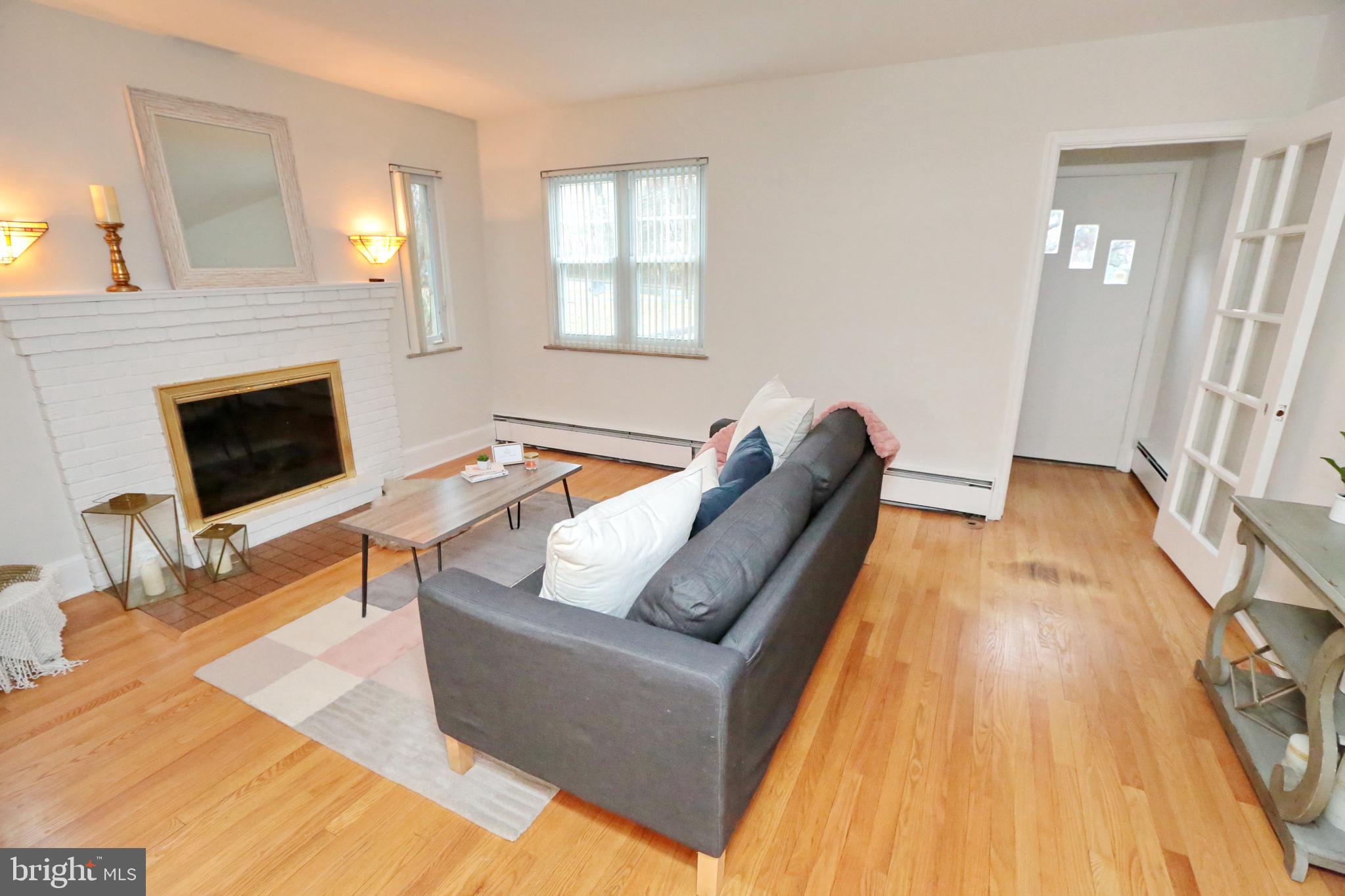 E L DAVIS - Residential