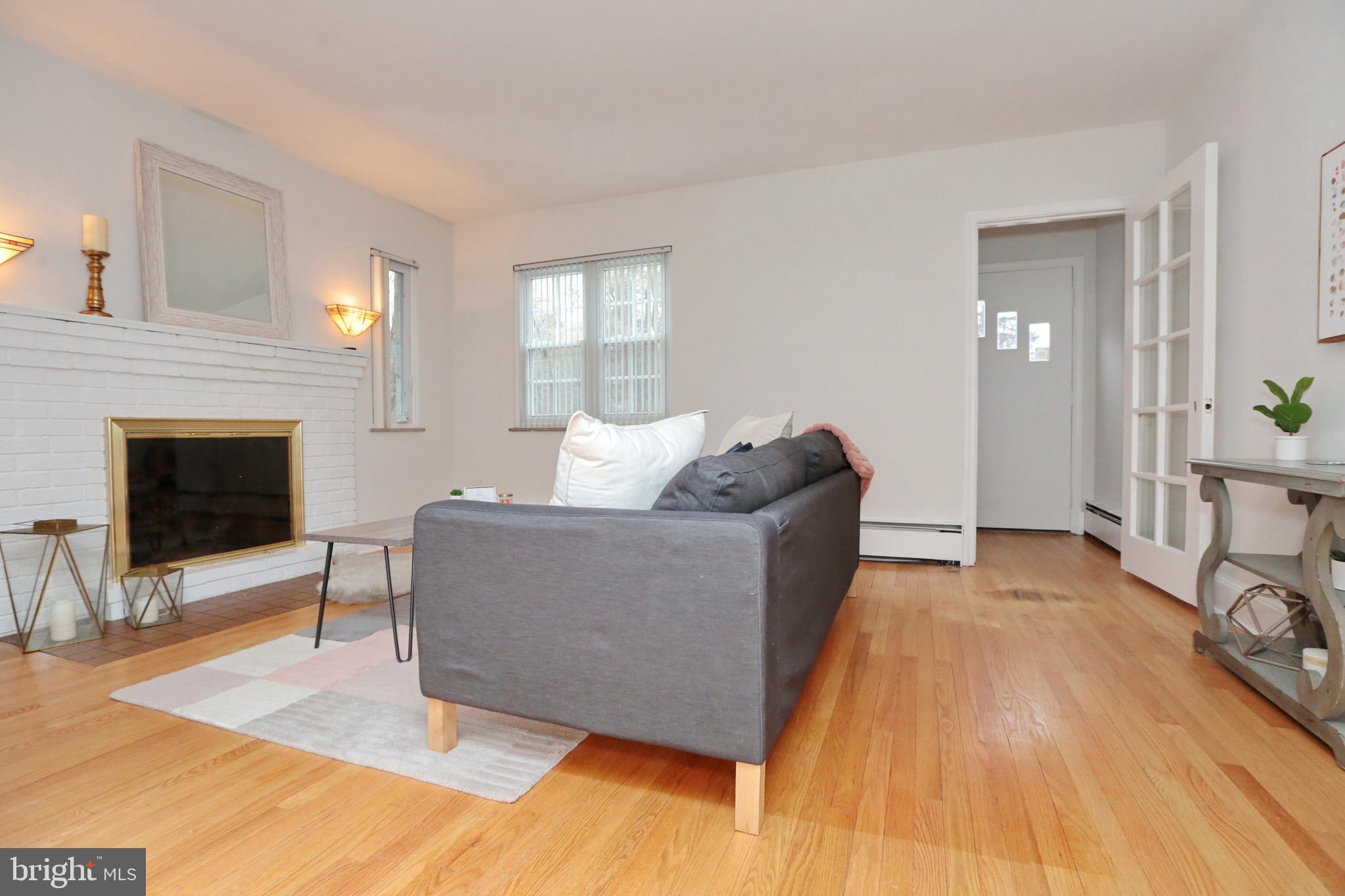 E L DAVIS - Residential