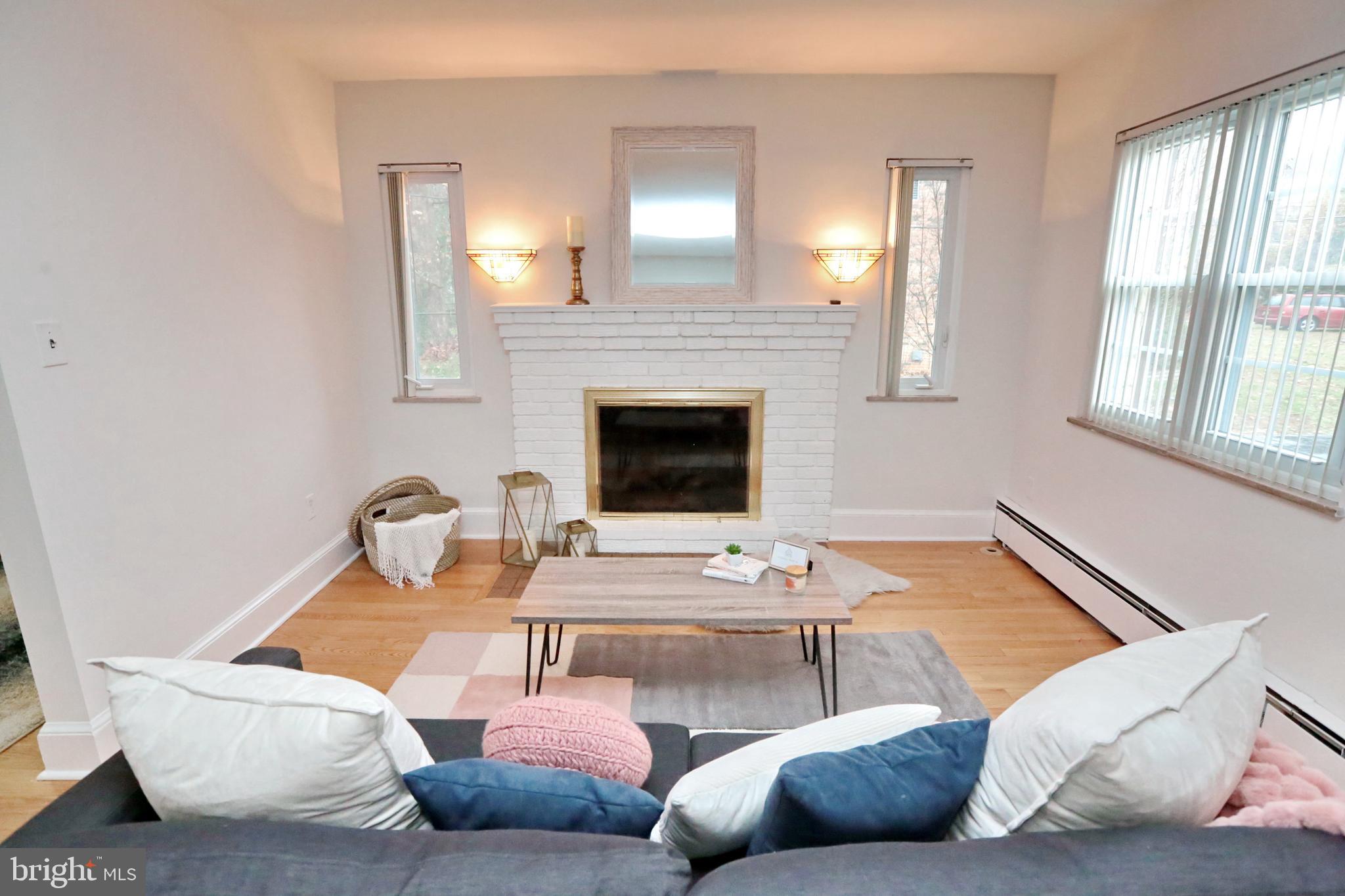 E L DAVIS - Residential