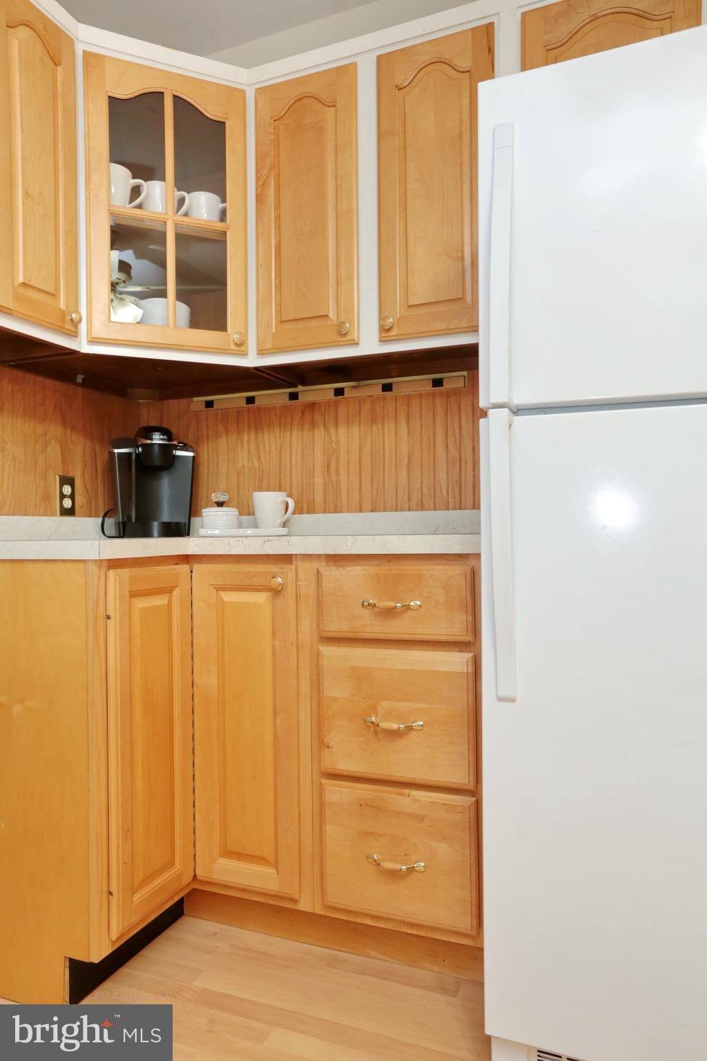 E L DAVIS - Residential