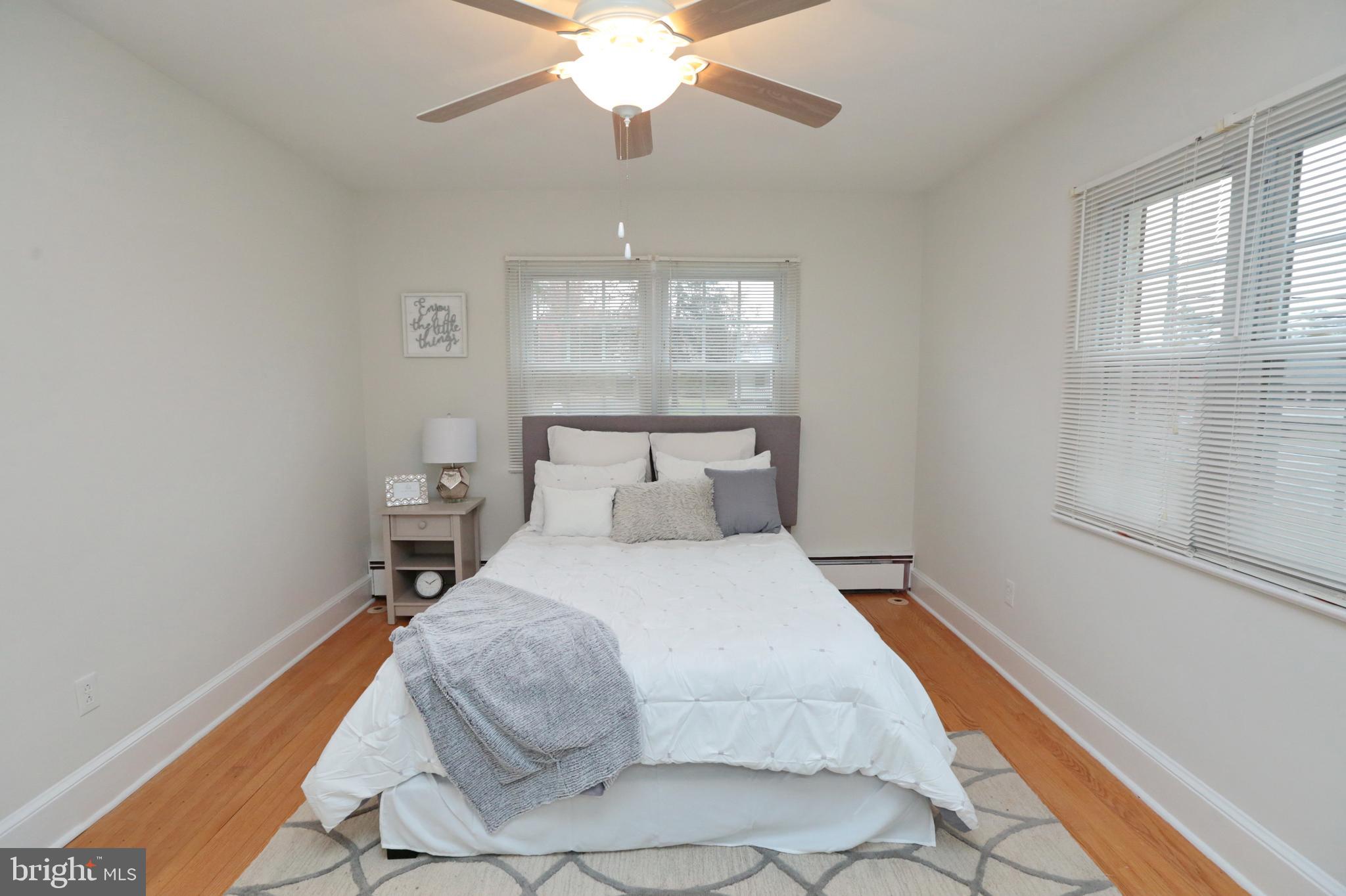 E L DAVIS - Residential