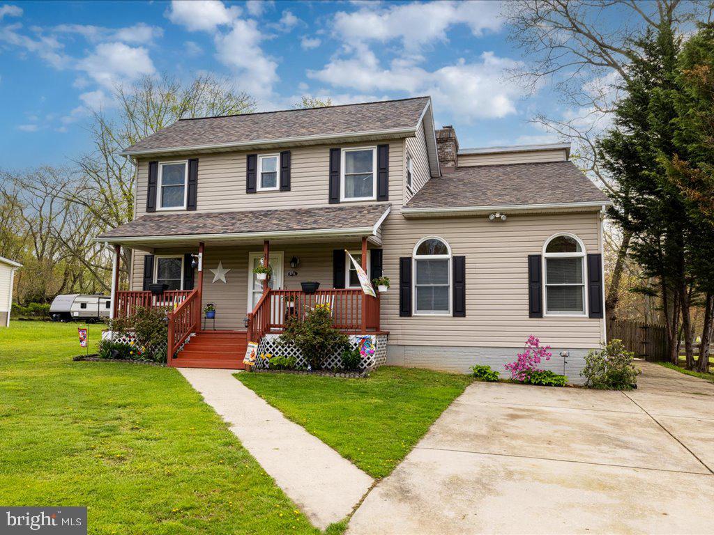 CORNS MANOR - Residential