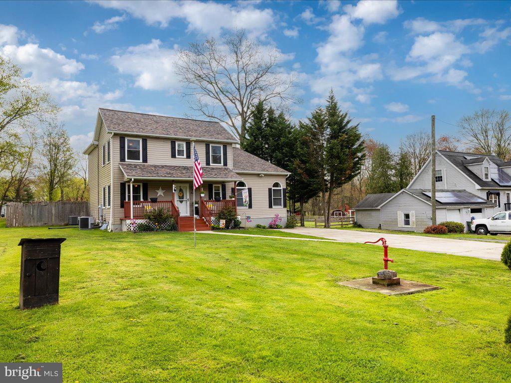 CORNS MANOR - Residential