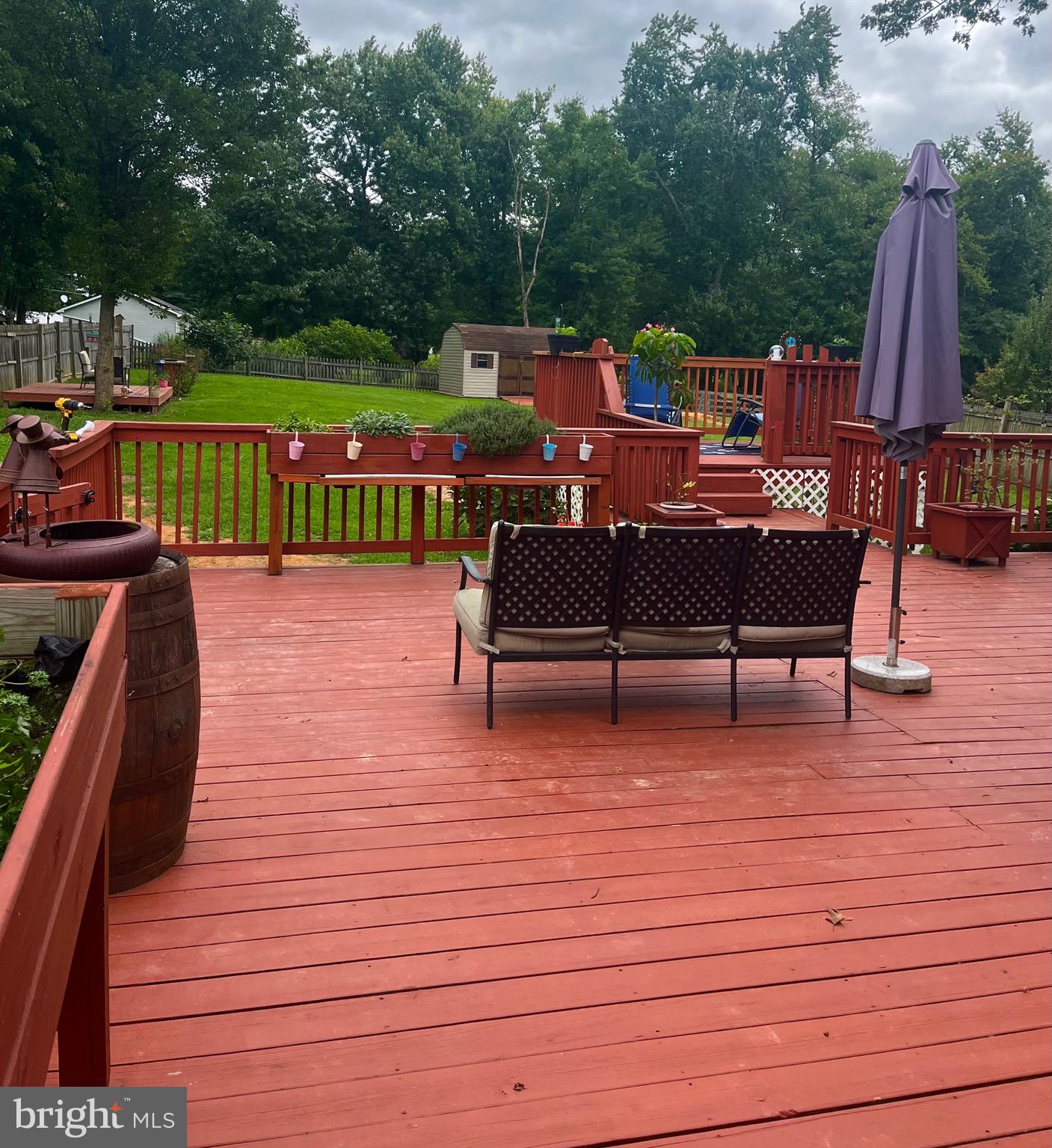 CORNS MANOR - Residential