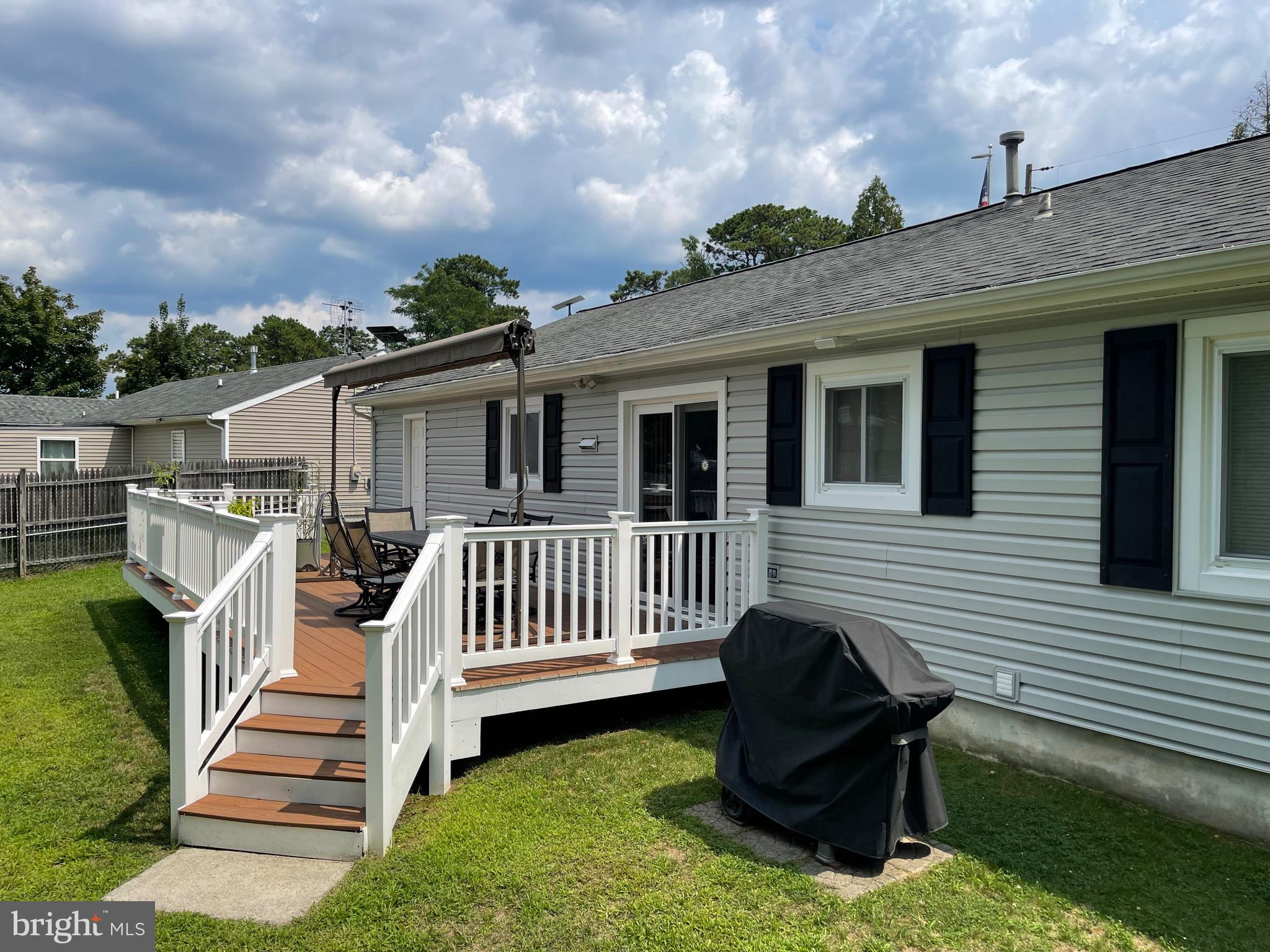 231 CHEROKEE DRIVE