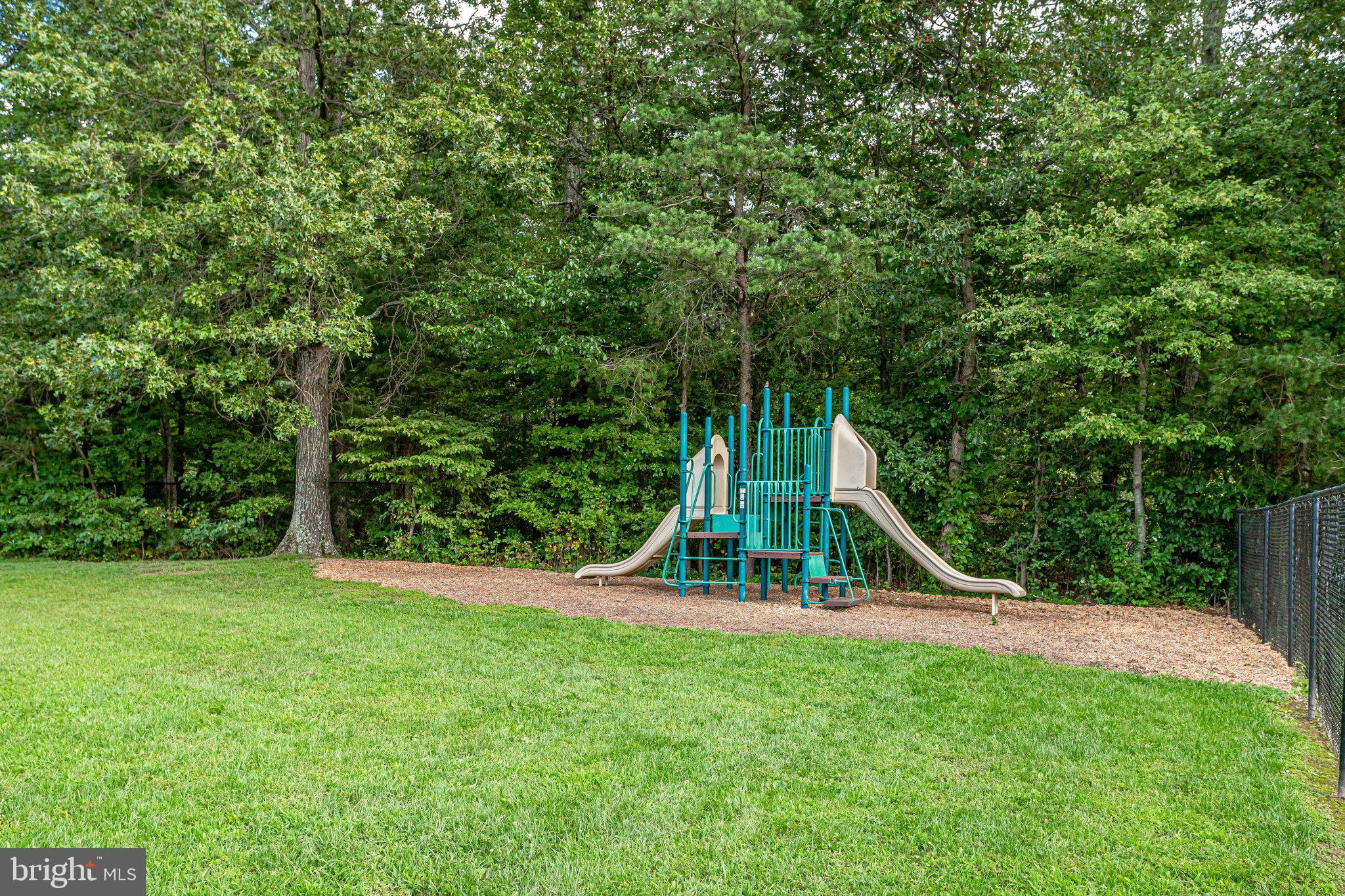 BALDWIN GROVE - Residential