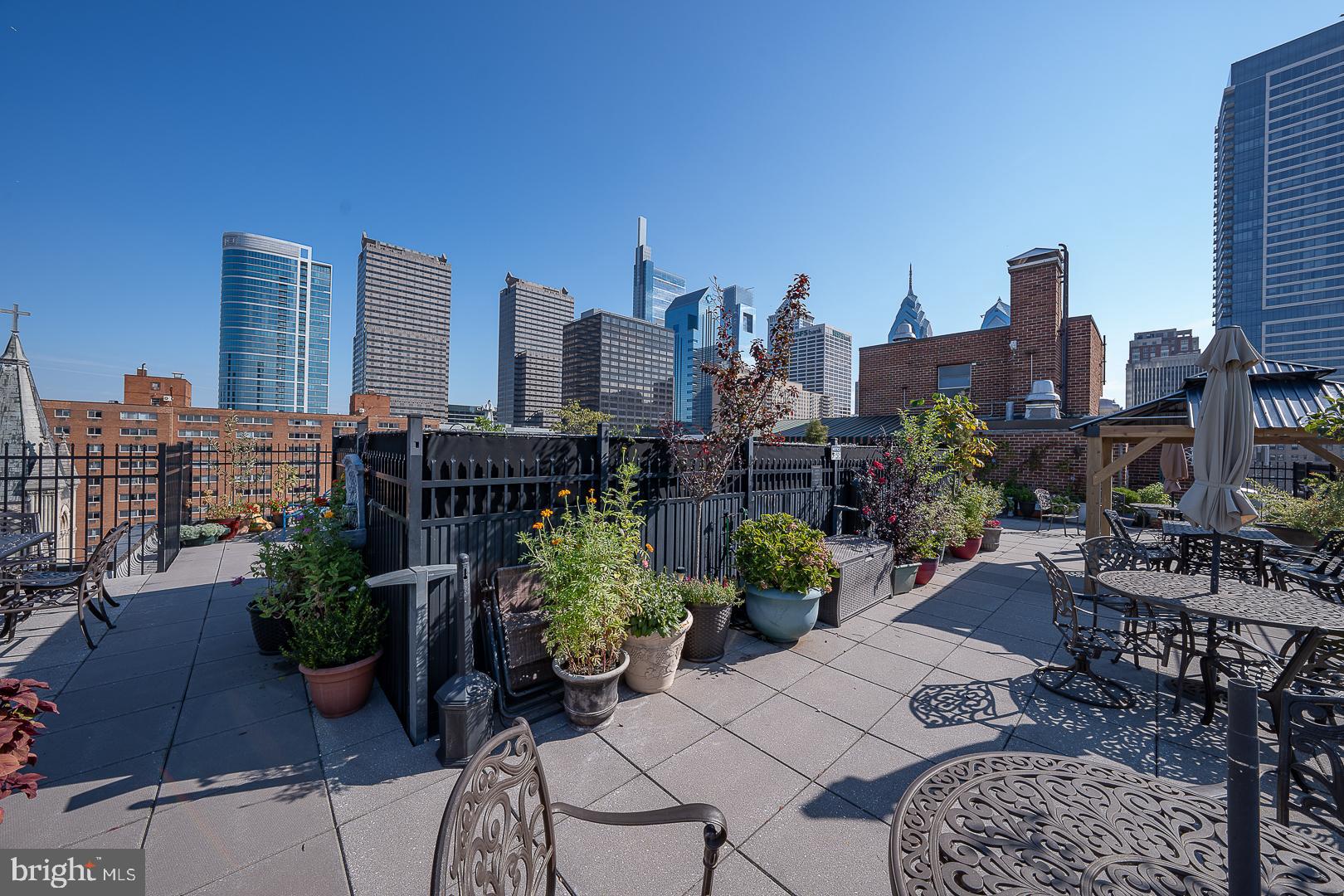 RITTENHOUSE SQUARE - Residential