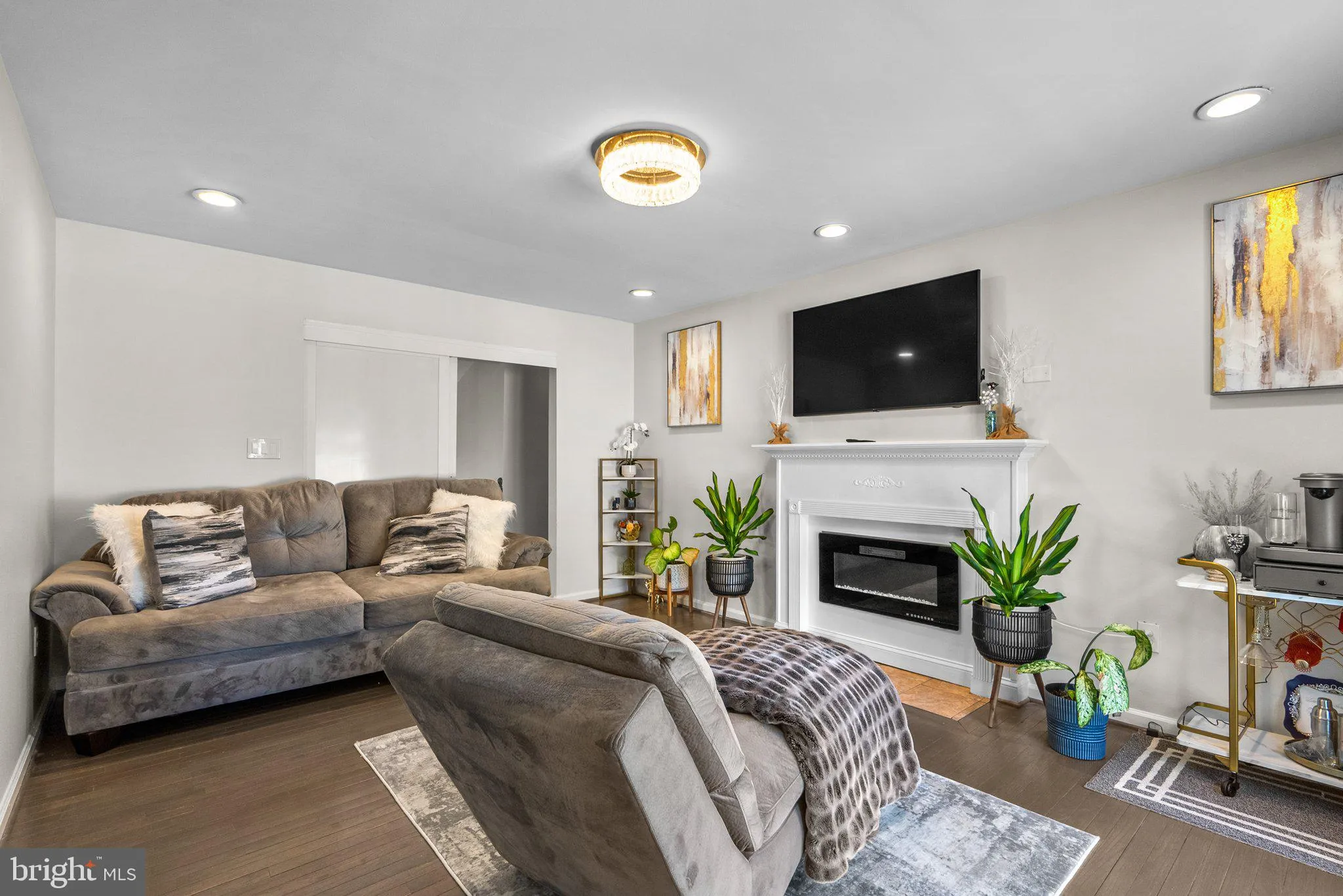 Cheltenham, Maryland 20623, United States, 4 Bedrooms Bedrooms, ,3 BathroomsBathrooms,Residential,Contingent,80830