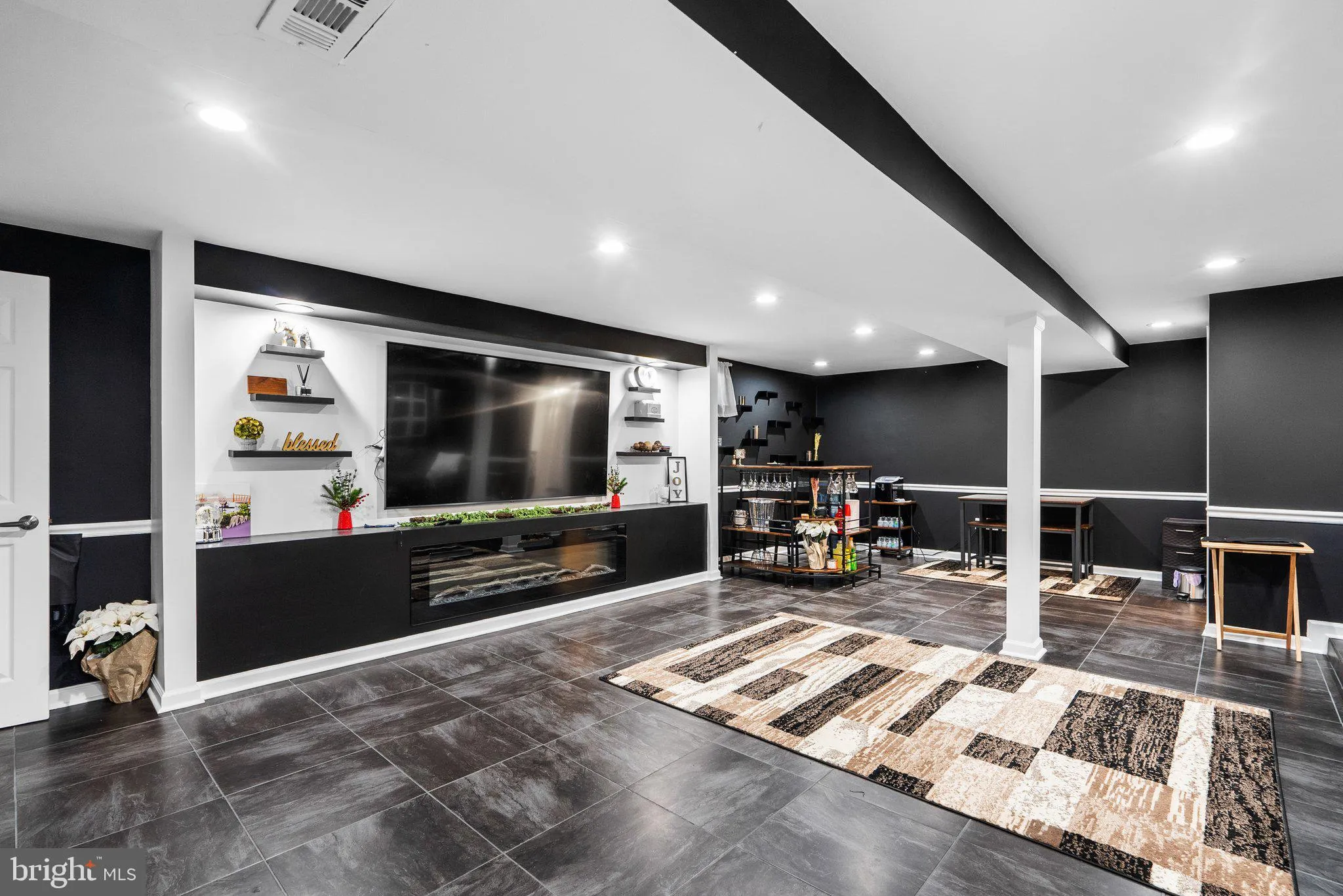 Cheltenham, Maryland 20623, United States, 4 Bedrooms Bedrooms, ,3 BathroomsBathrooms,Residential,Contingent,80830