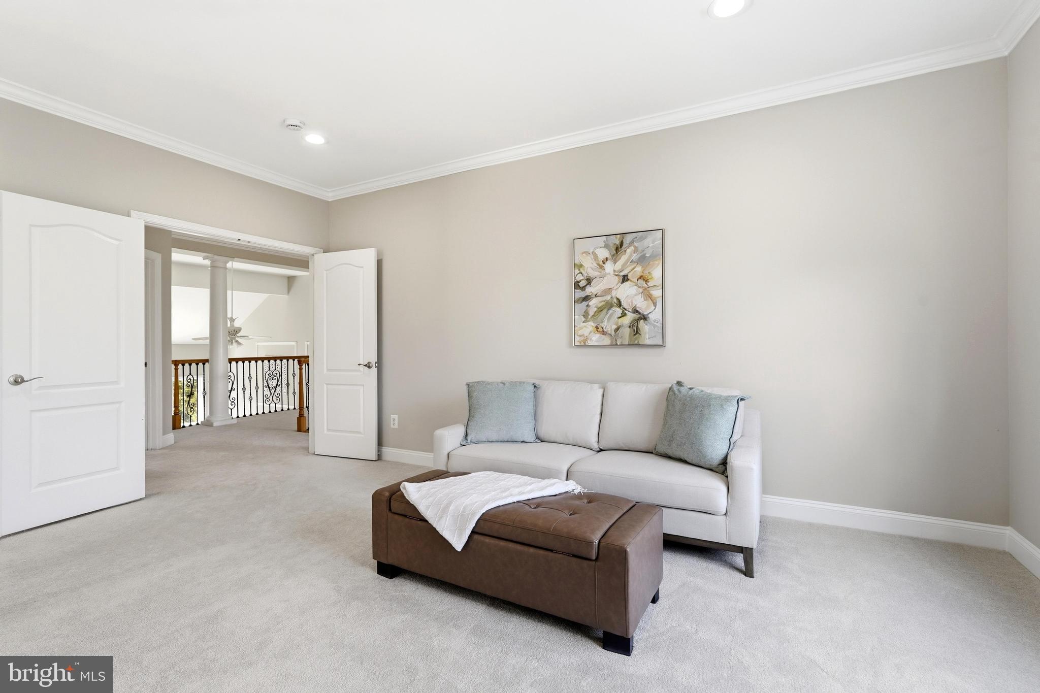 BELMONT COUNTRY CLUB - Residential