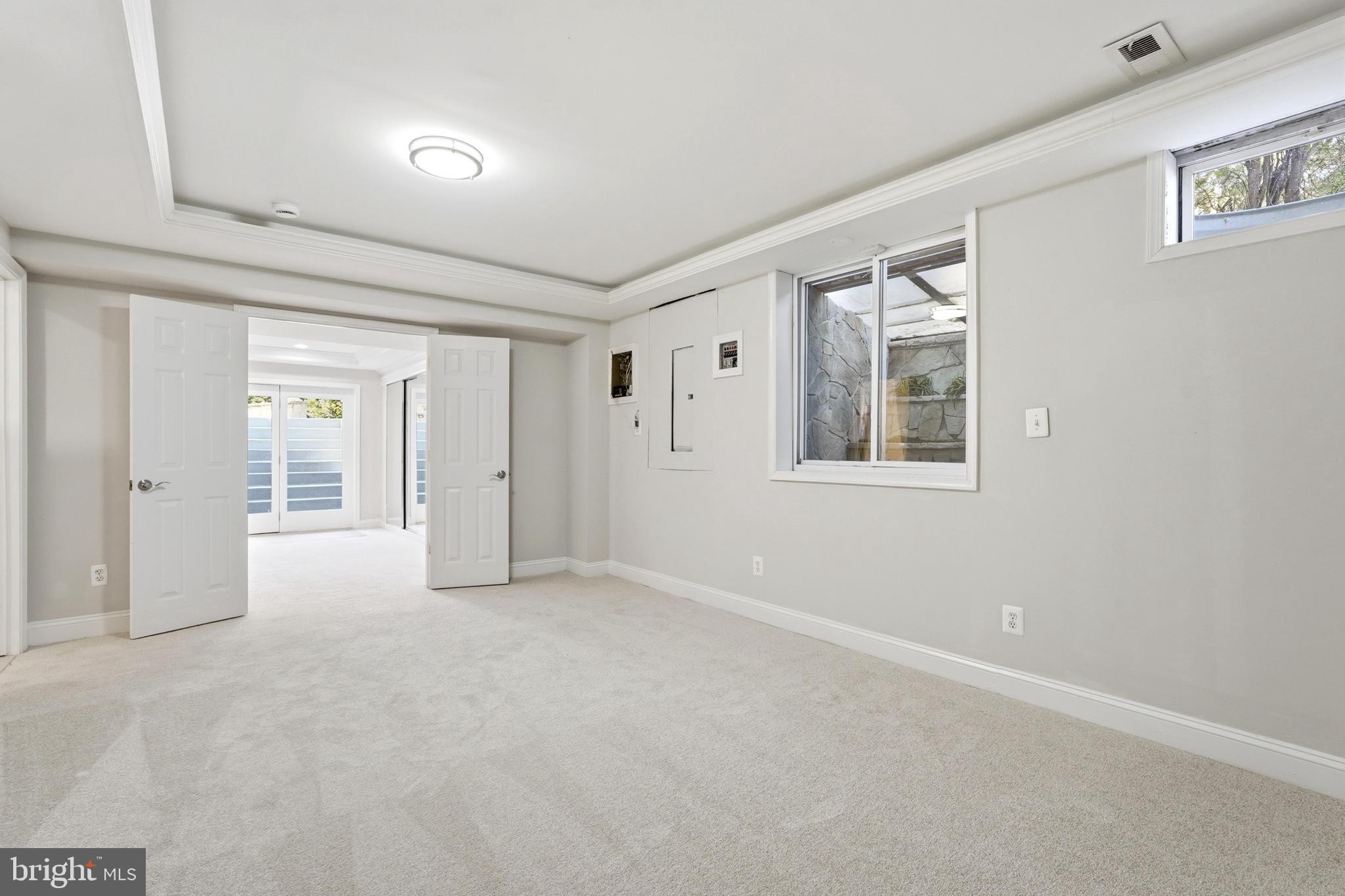 BELMONT COUNTRY CLUB - Residential