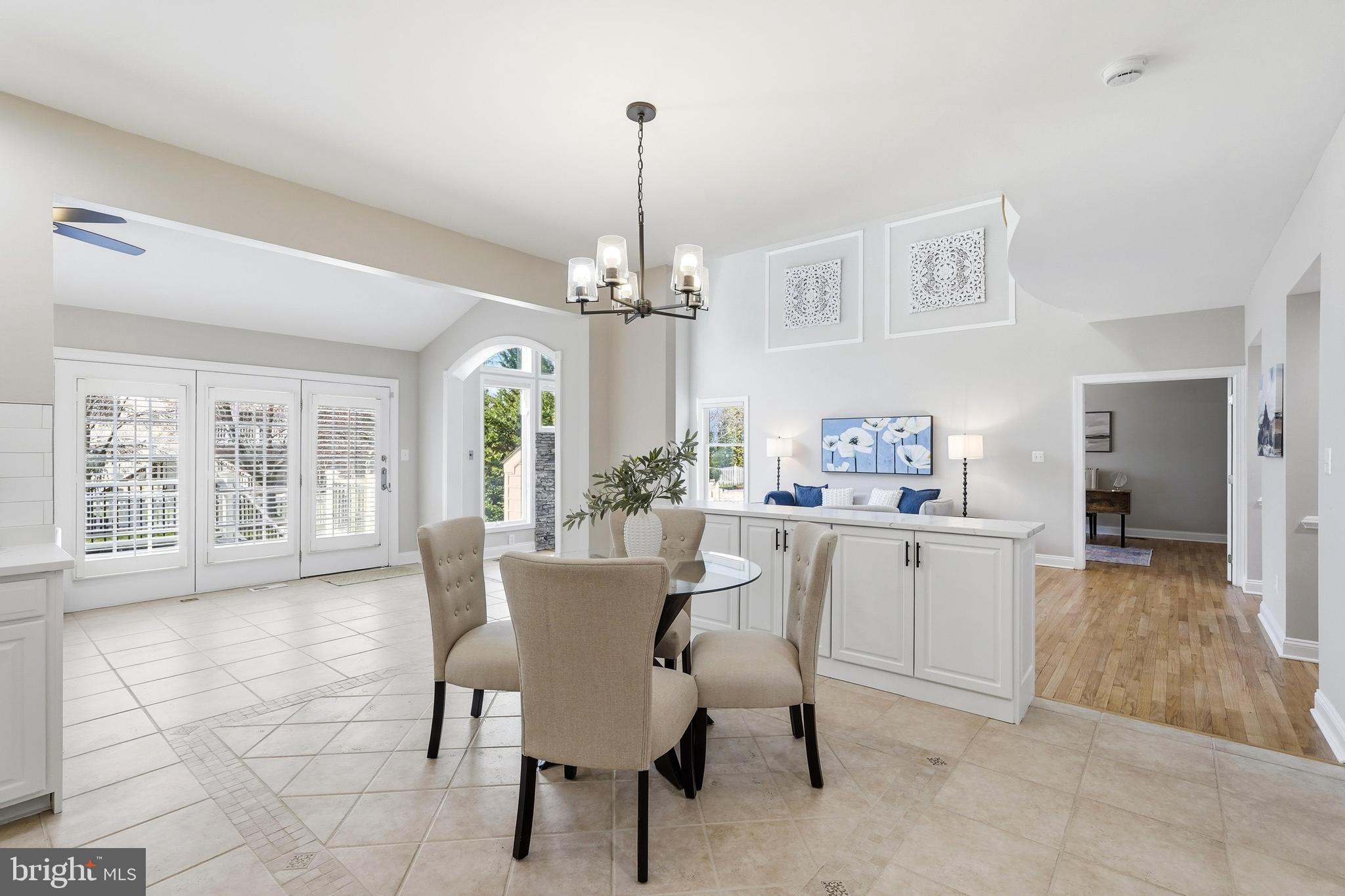 BELMONT COUNTRY CLUB - Residential