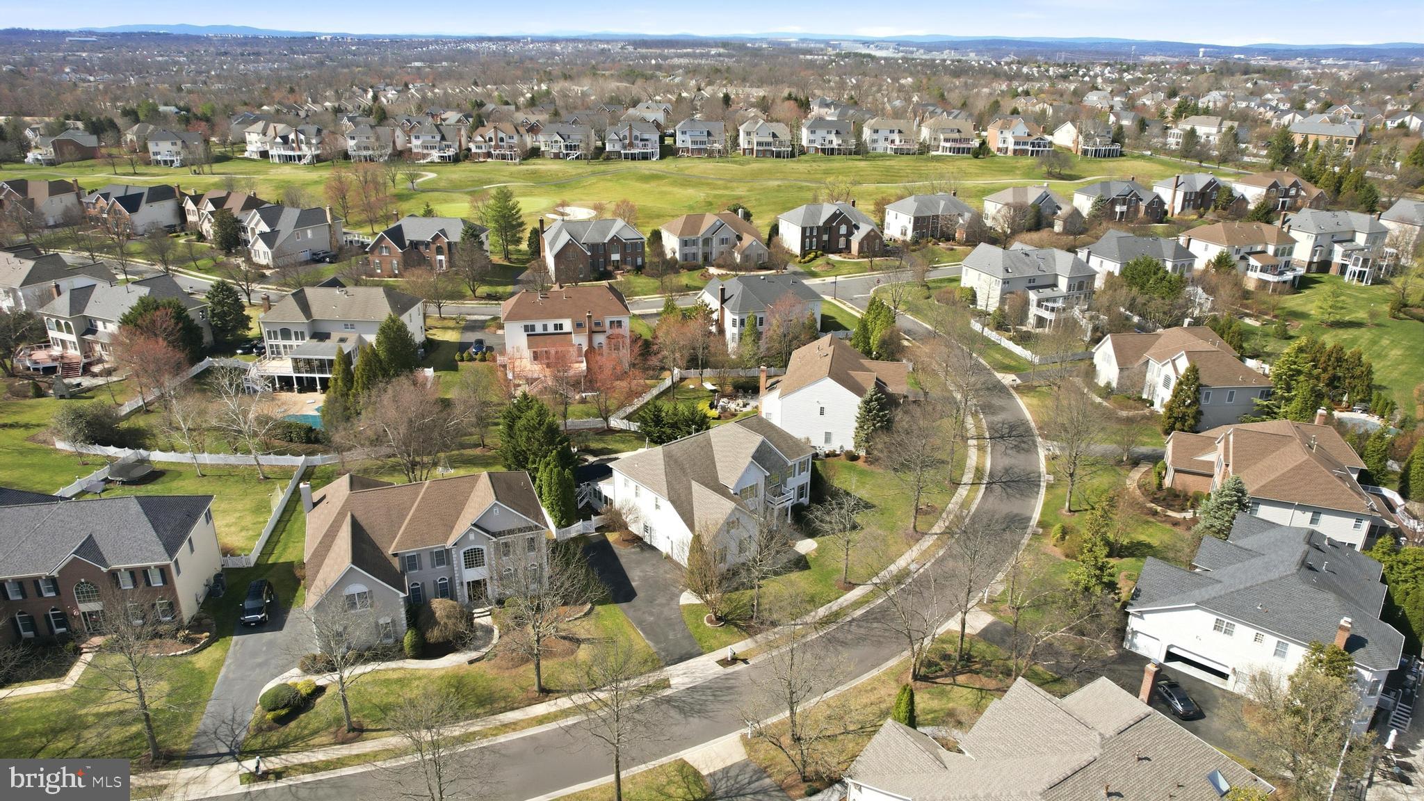 BELMONT COUNTRY CLUB - Residential