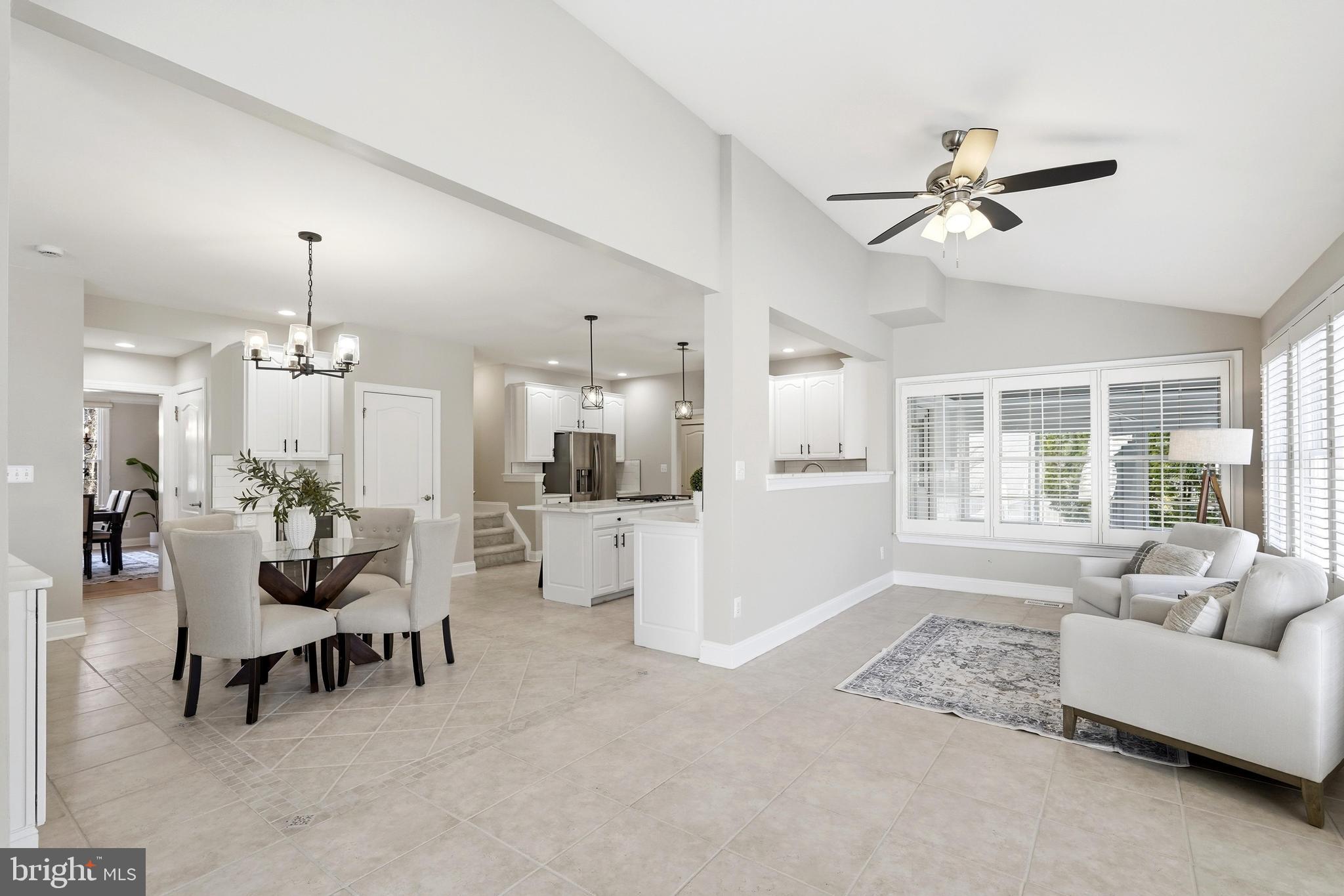 BELMONT COUNTRY CLUB - Residential