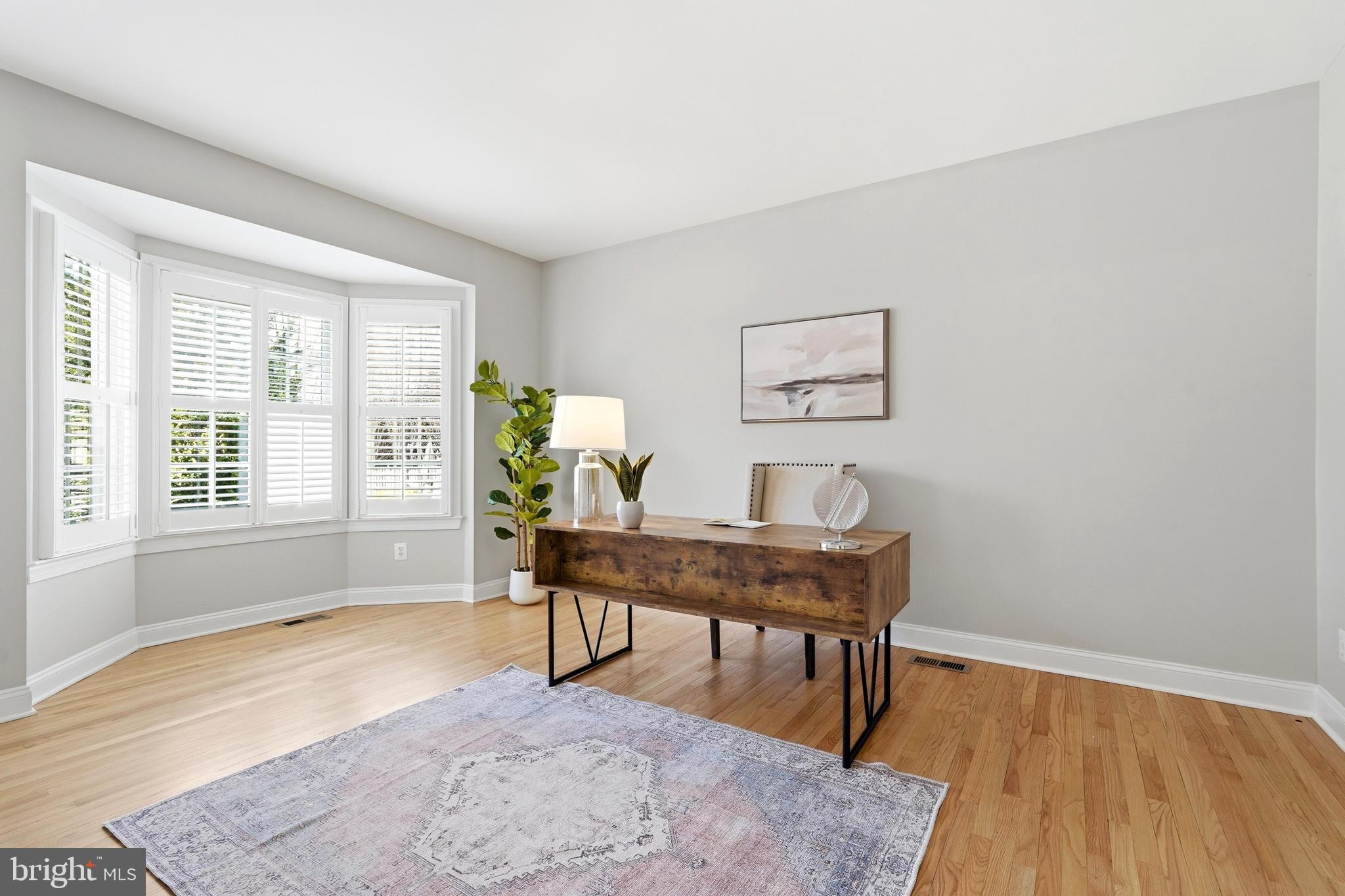 BELMONT COUNTRY CLUB - Residential