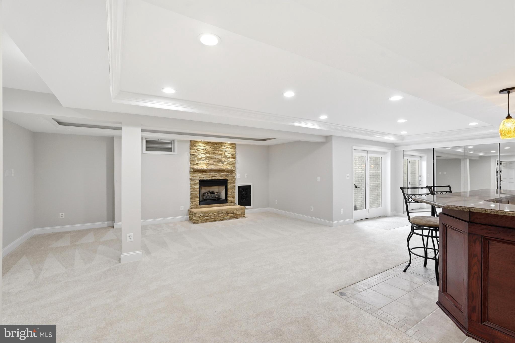 BELMONT COUNTRY CLUB - Residential