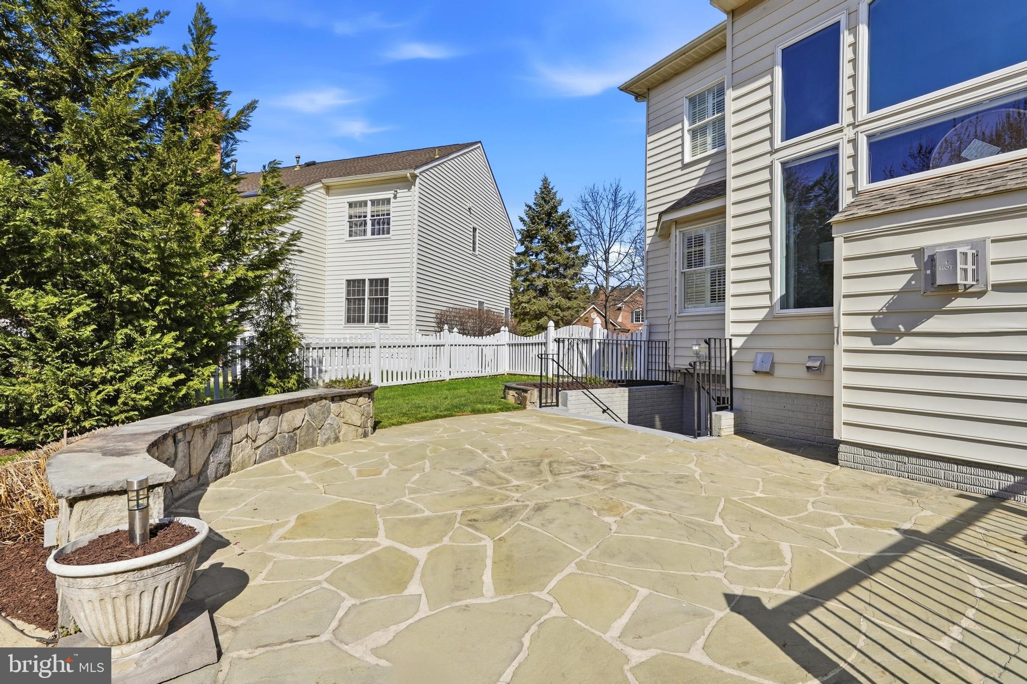 BELMONT COUNTRY CLUB - Residential