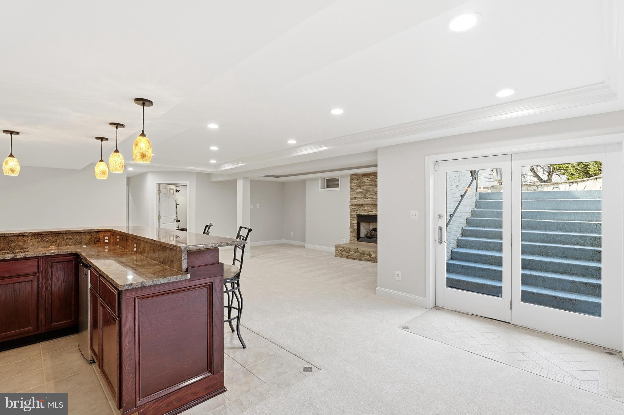 BELMONT COUNTRY CLUB - Residential