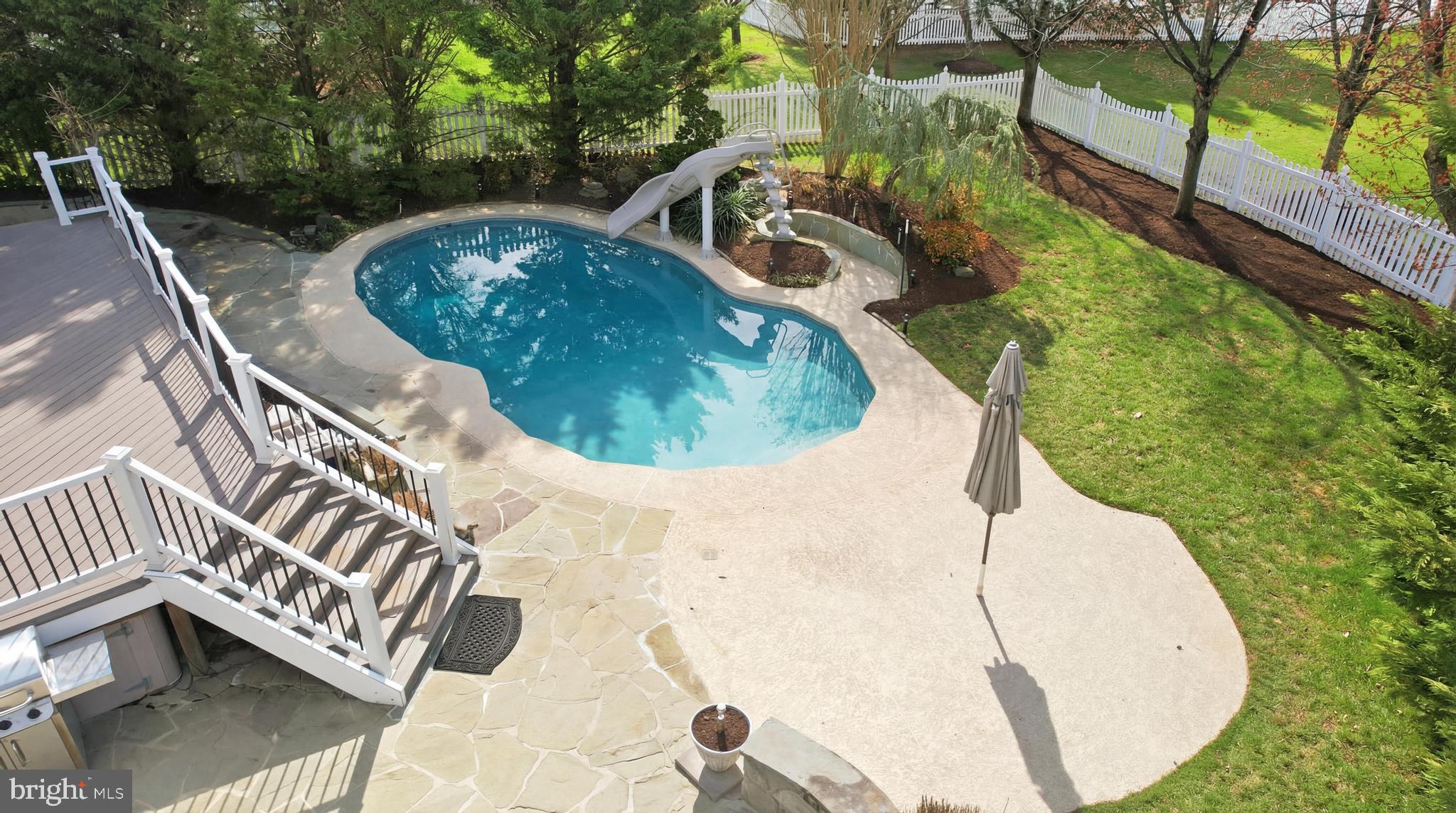 BELMONT COUNTRY CLUB - Residential