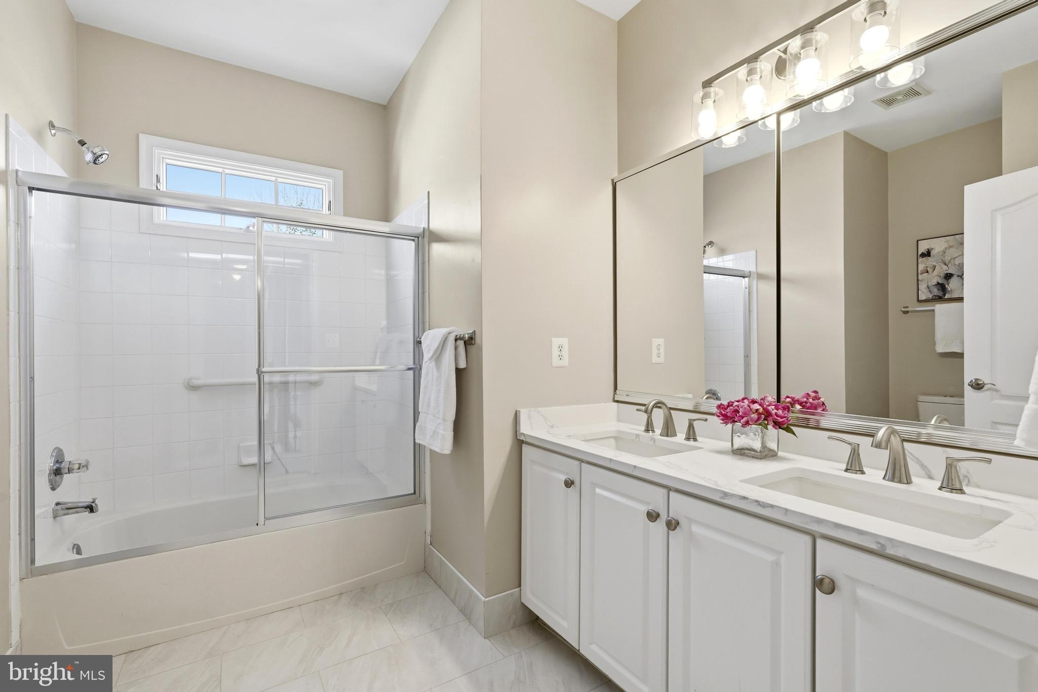 BELMONT COUNTRY CLUB - Residential