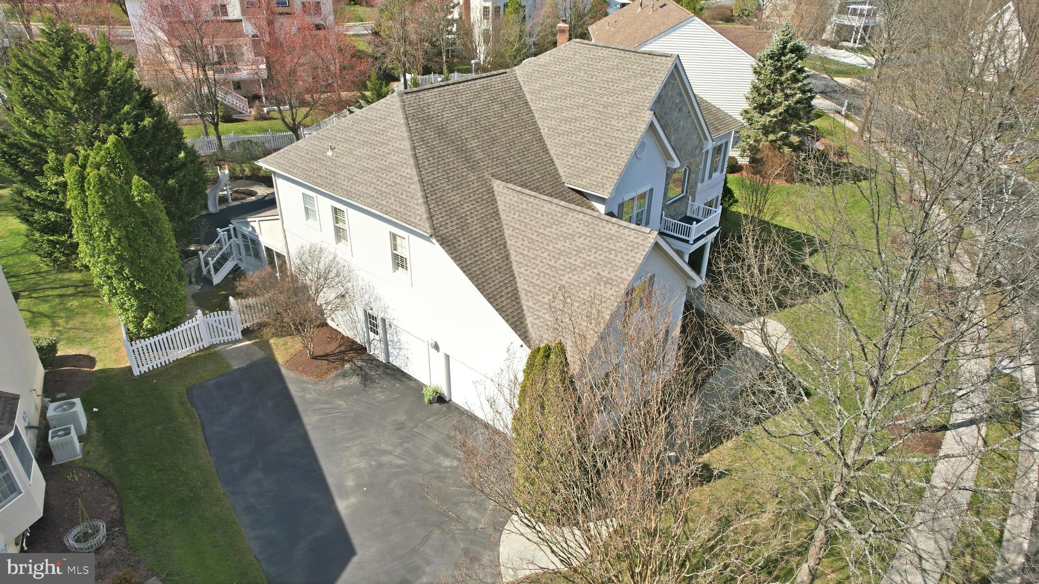 BELMONT COUNTRY CLUB - Residential