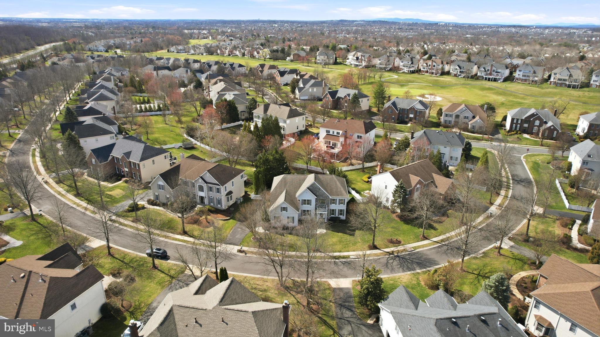 BELMONT COUNTRY CLUB - Residential