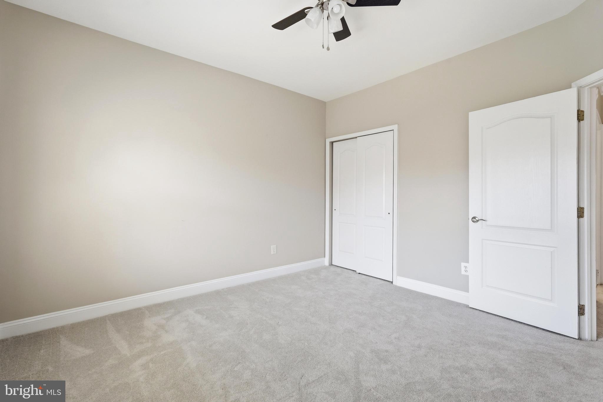 BELMONT COUNTRY CLUB - Residential