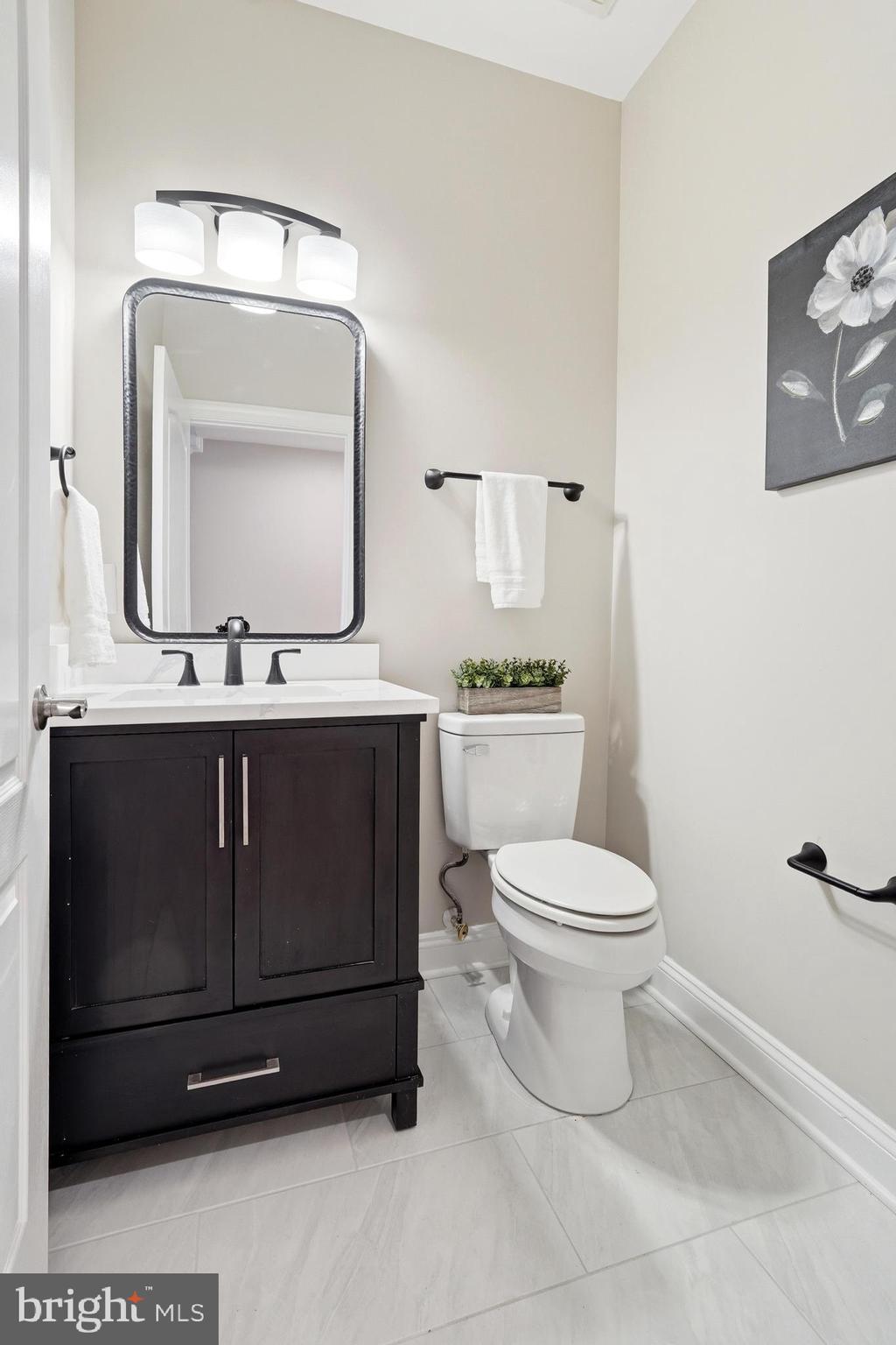 BELMONT COUNTRY CLUB - Residential