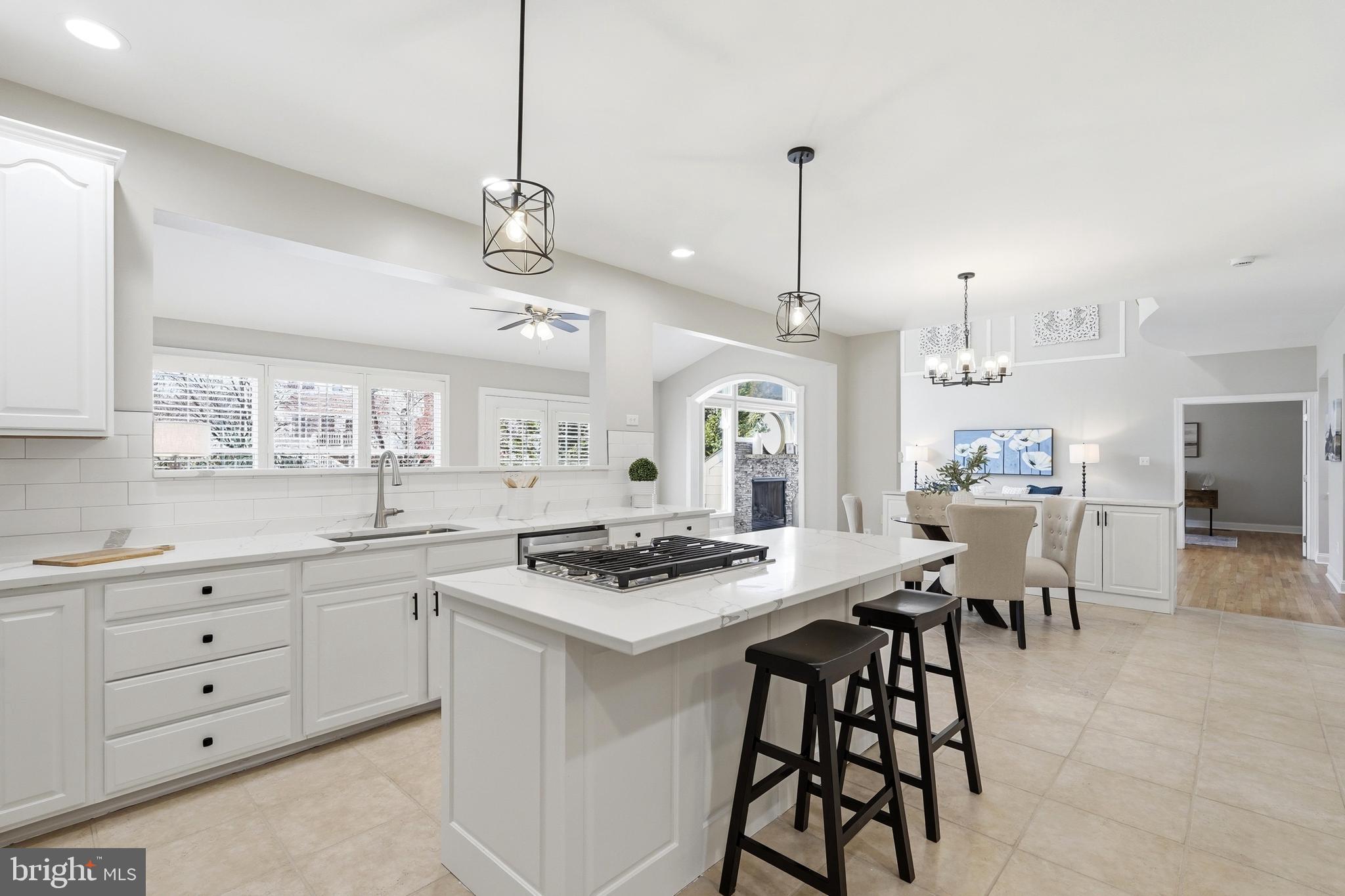 BELMONT COUNTRY CLUB - Residential