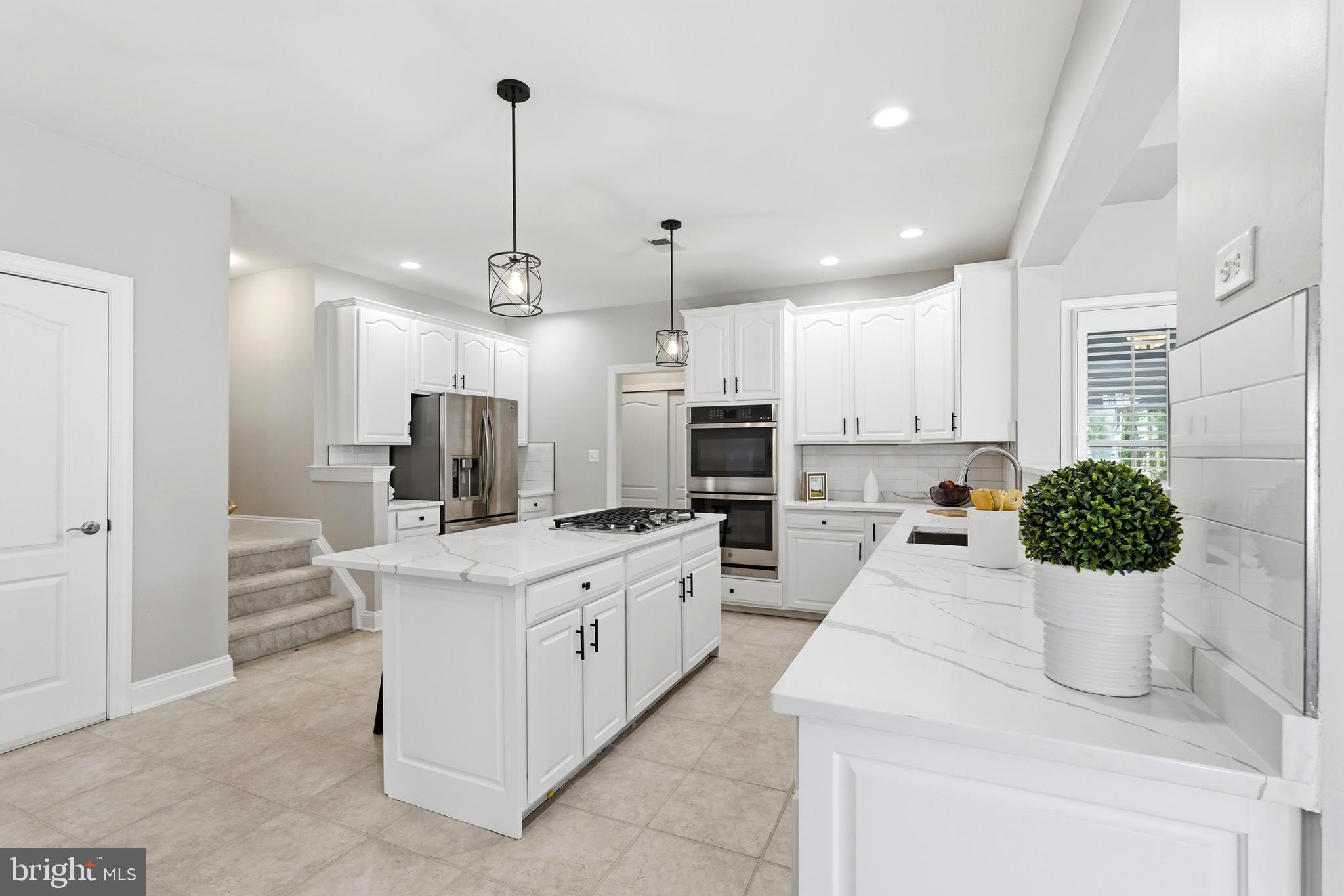 BELMONT COUNTRY CLUB - Residential