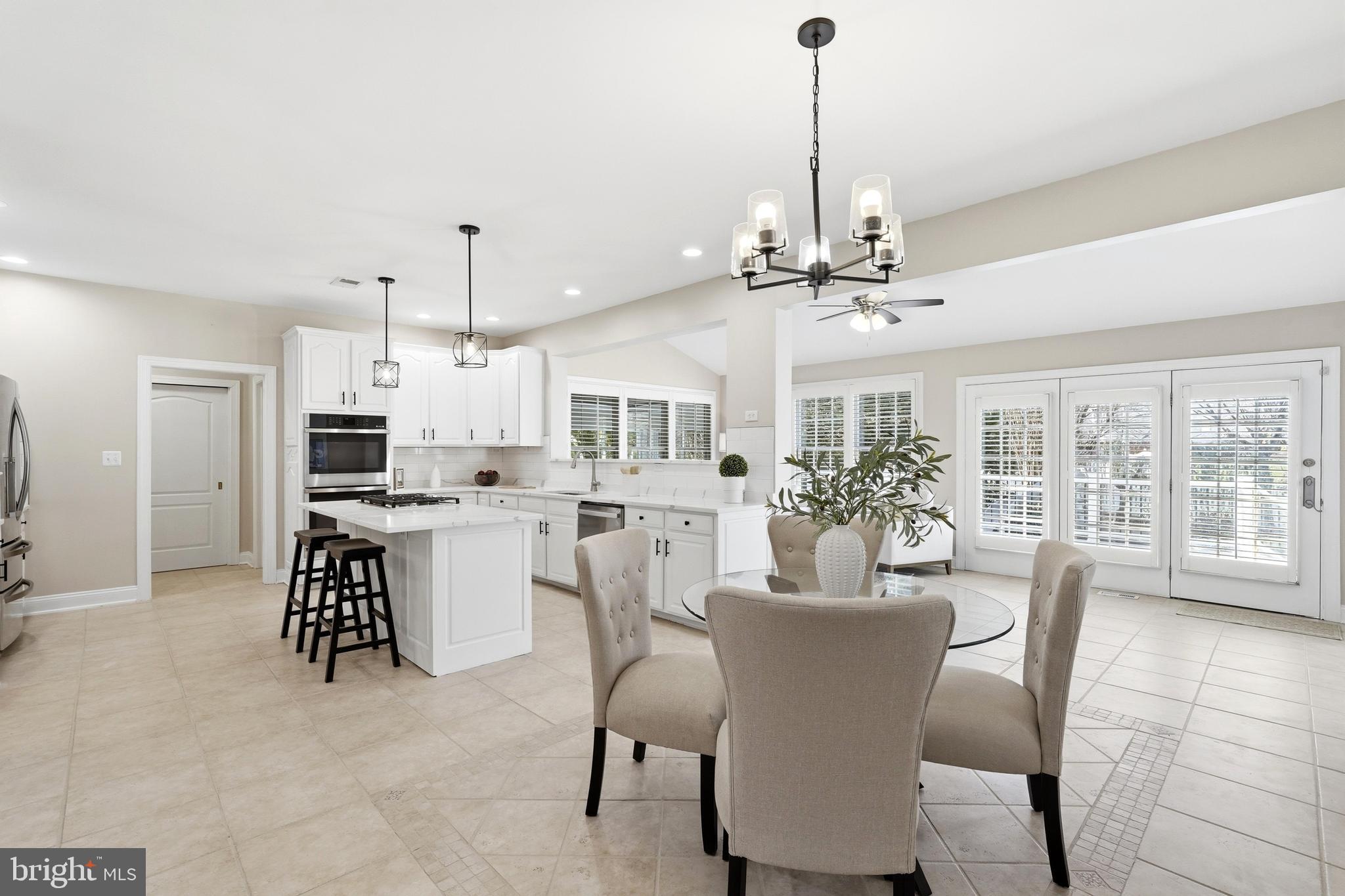 BELMONT COUNTRY CLUB - Residential