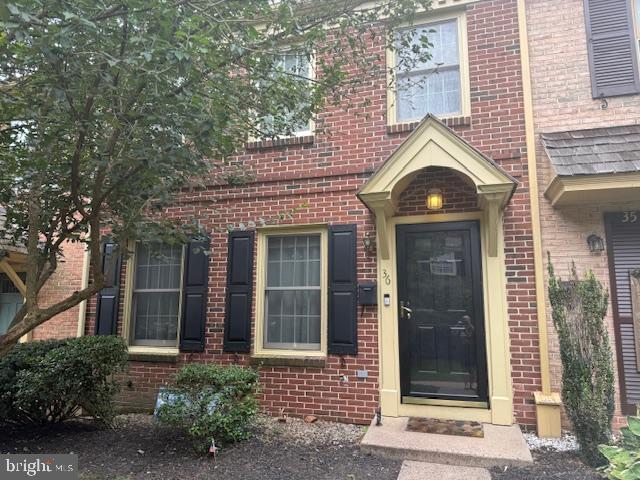 Welcome to 36 Roboda Blvd, a beautifully maintained townhome nestled in the sought-after Roboda neighborhood in Royerford. This 3-bedroom, 1.5-bathroom home offers the perfect blend of comfort, space, and natural beauty.
Step inside to find a warm and inviting layout with generously sized rooms with plenty of natural light. The finished 12x19 rec room in the basement provides the ideal space for a family room, playroom, or home office—whatever suits your lifestyle! Surrounded by lush greenery, mature trees, and vibrant landscaping, the Roboda community is known for its peaceful setting and charm. Enjoy relaxing early morning or evening strolls among the blooming flowers.
Located just minutes from shopping, dining, major routes, in the Spring-Ford School District. Don’t miss your opportunity to own a home in one of Royersford’s most picturesque communities.