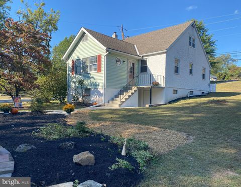 Photo of 1108 Bleim Road, POTTSTOWN, PA 19464 (MLS # PAMC2157708)