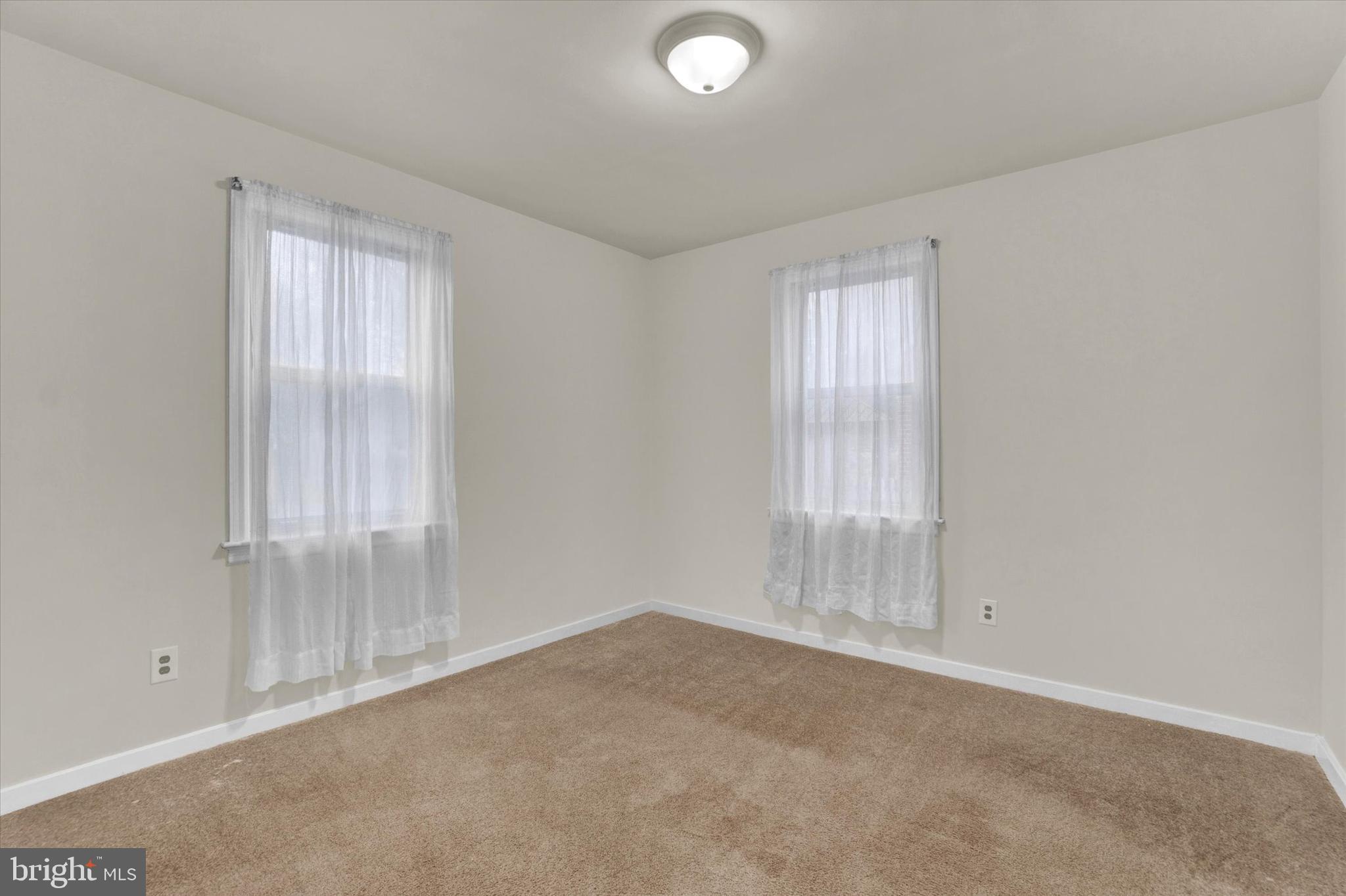 EDGEWOOD ROAD - Residential