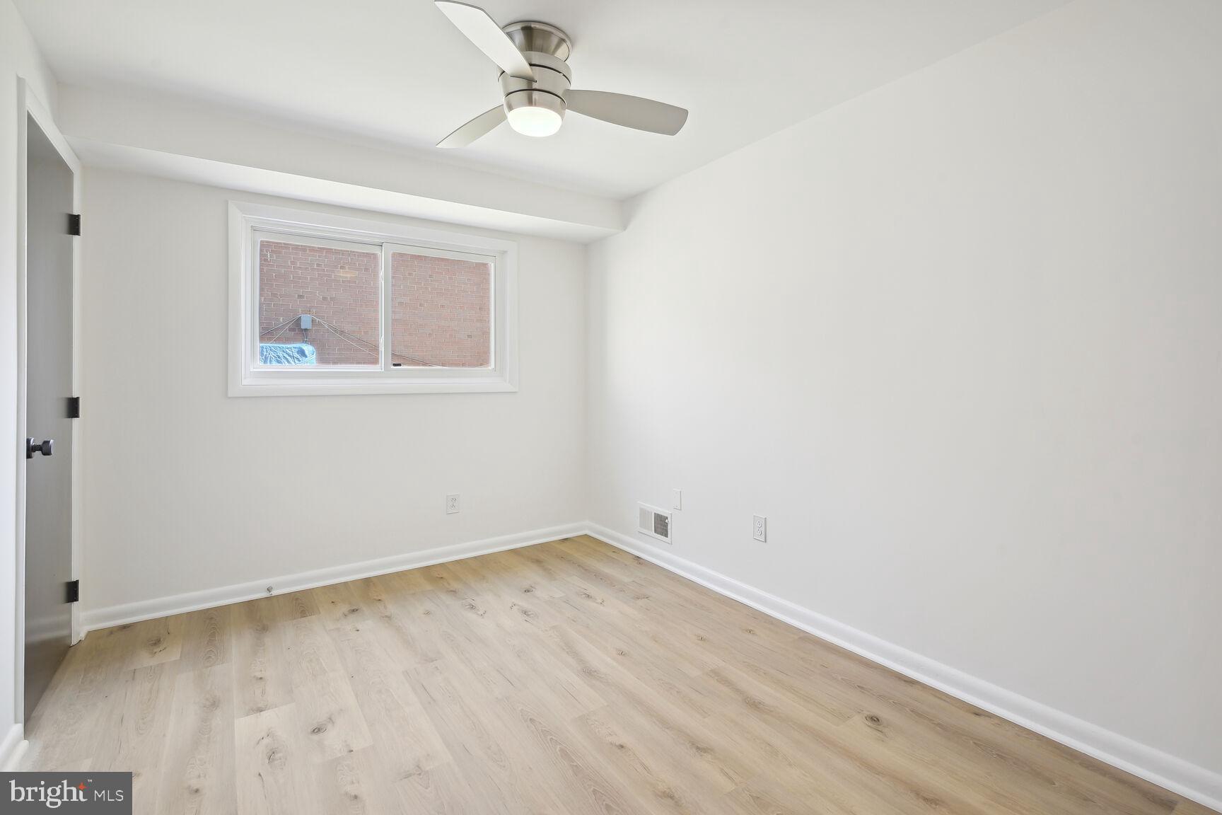 COUNTRY CLUB FOREST - Residential