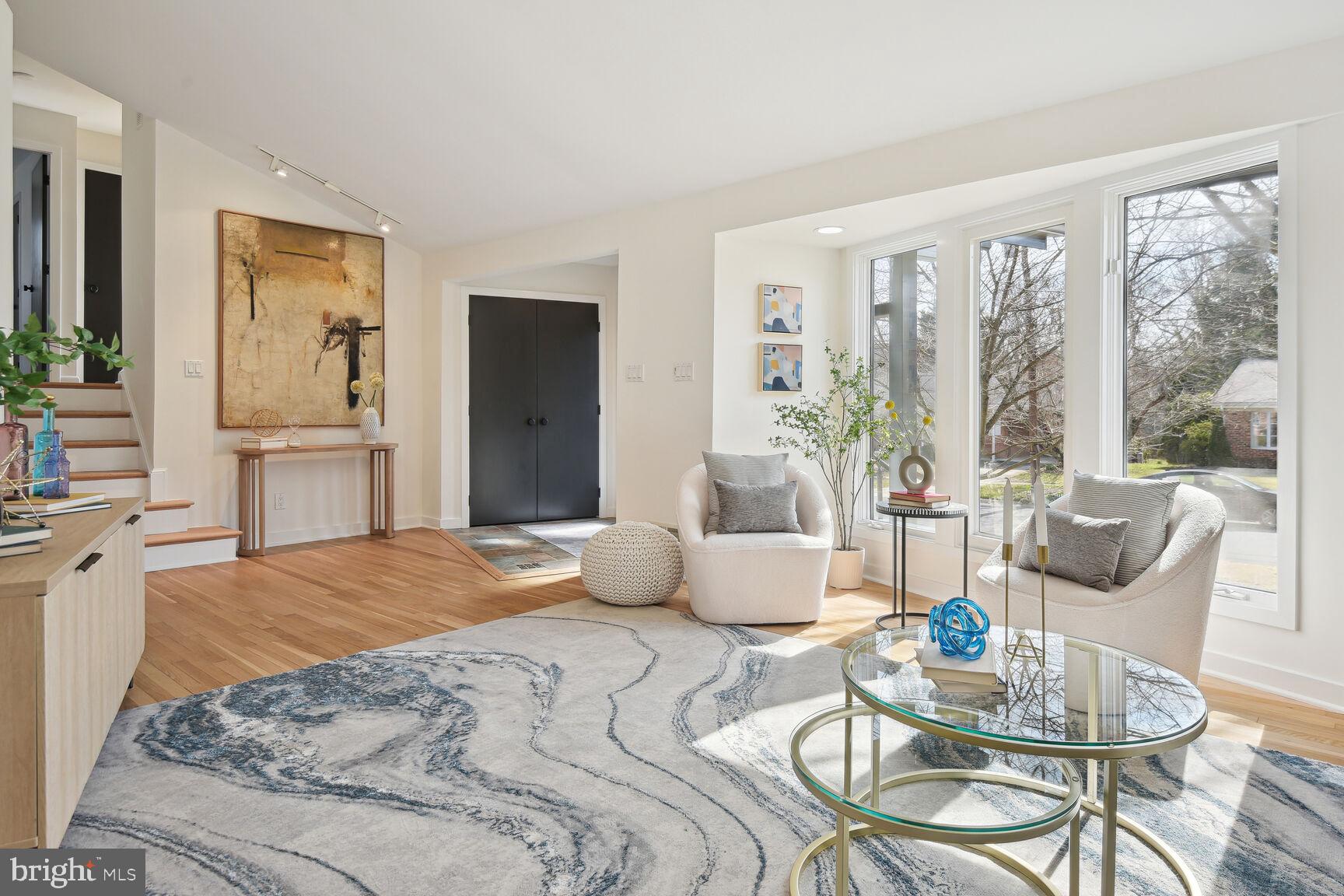 COUNTRY CLUB FOREST - Residential